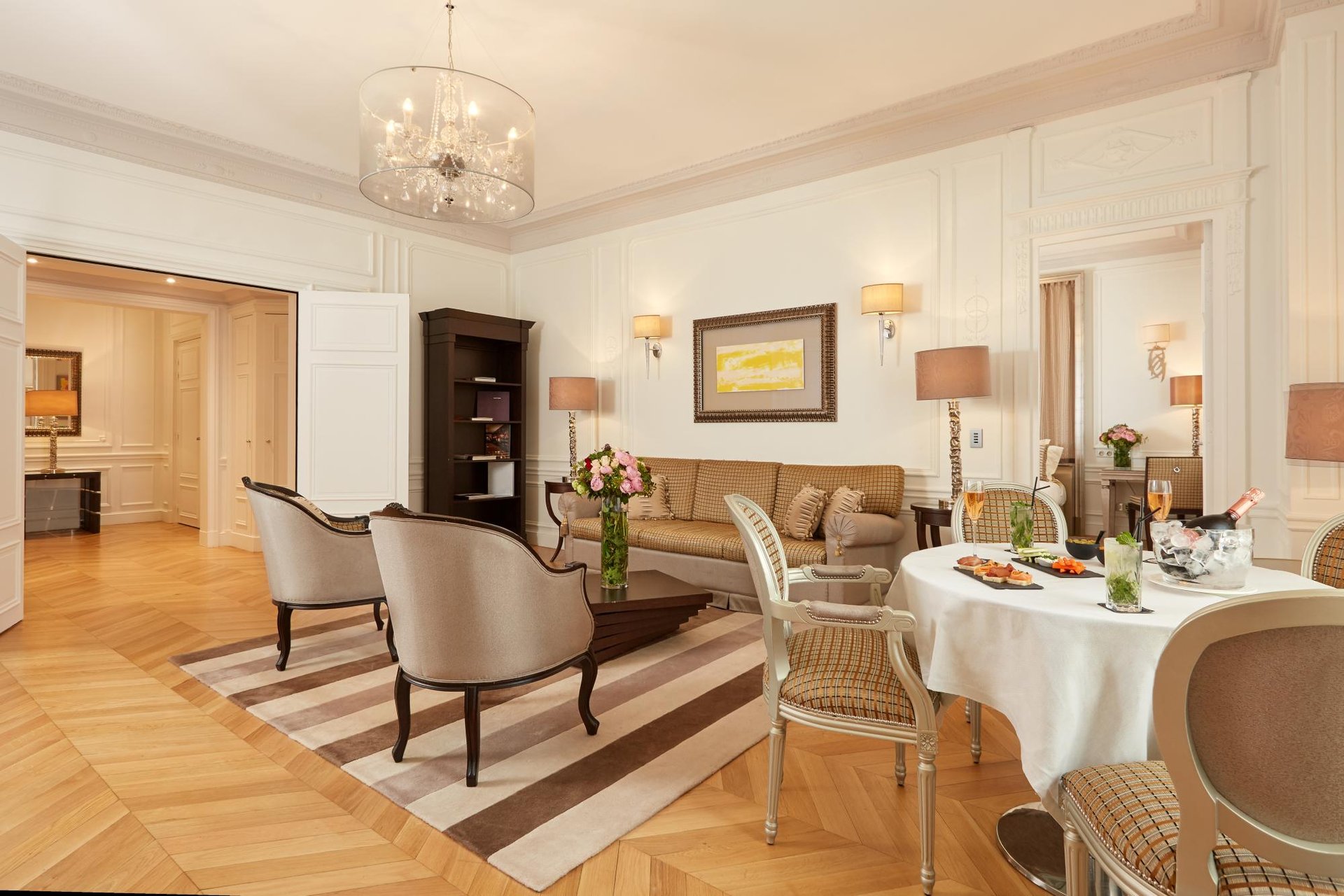 Majestic Hotel-Spa Champs-Elysées Prestige Suite