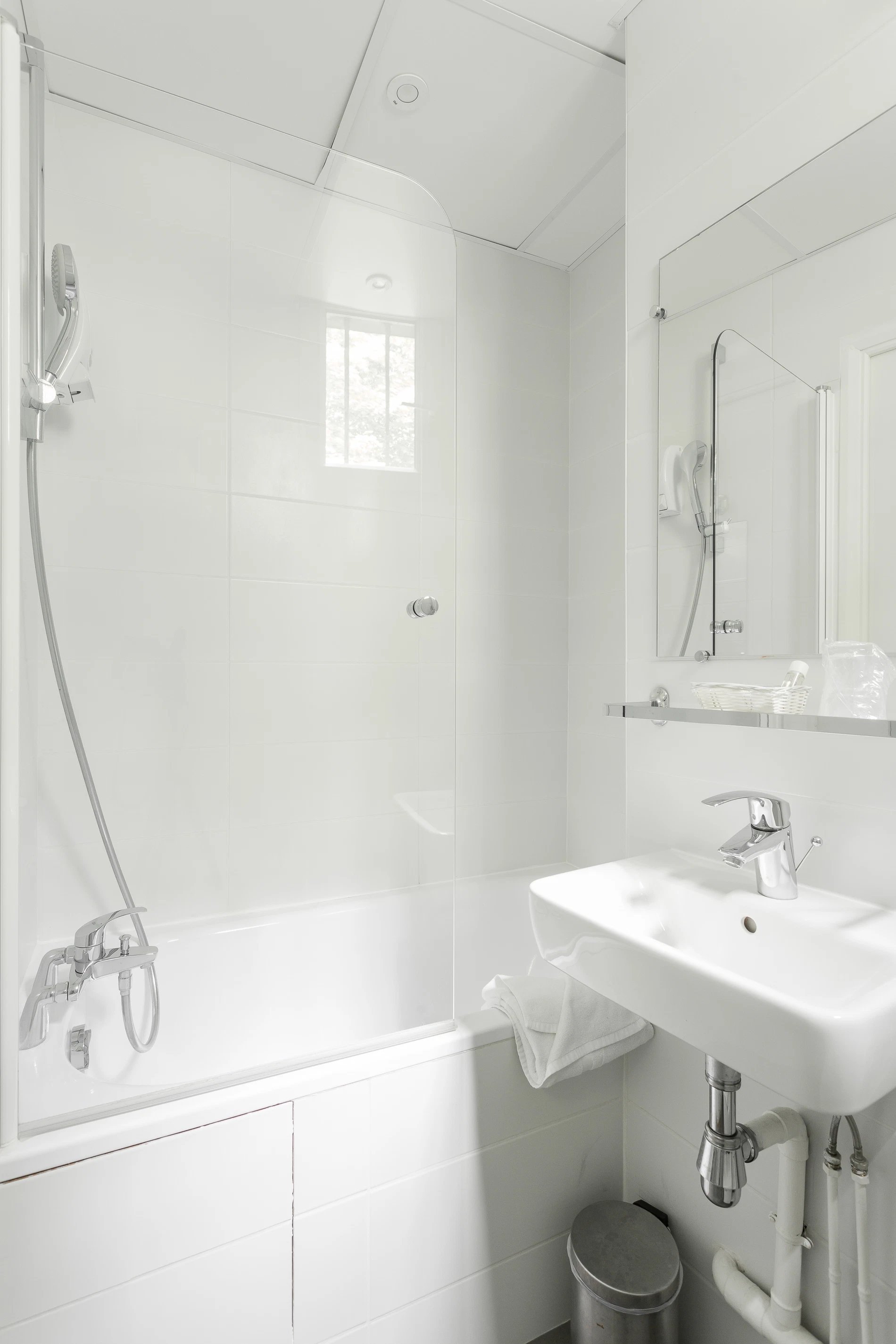 4ba5aab0-475e-493e-a5b5-9032922e17a2