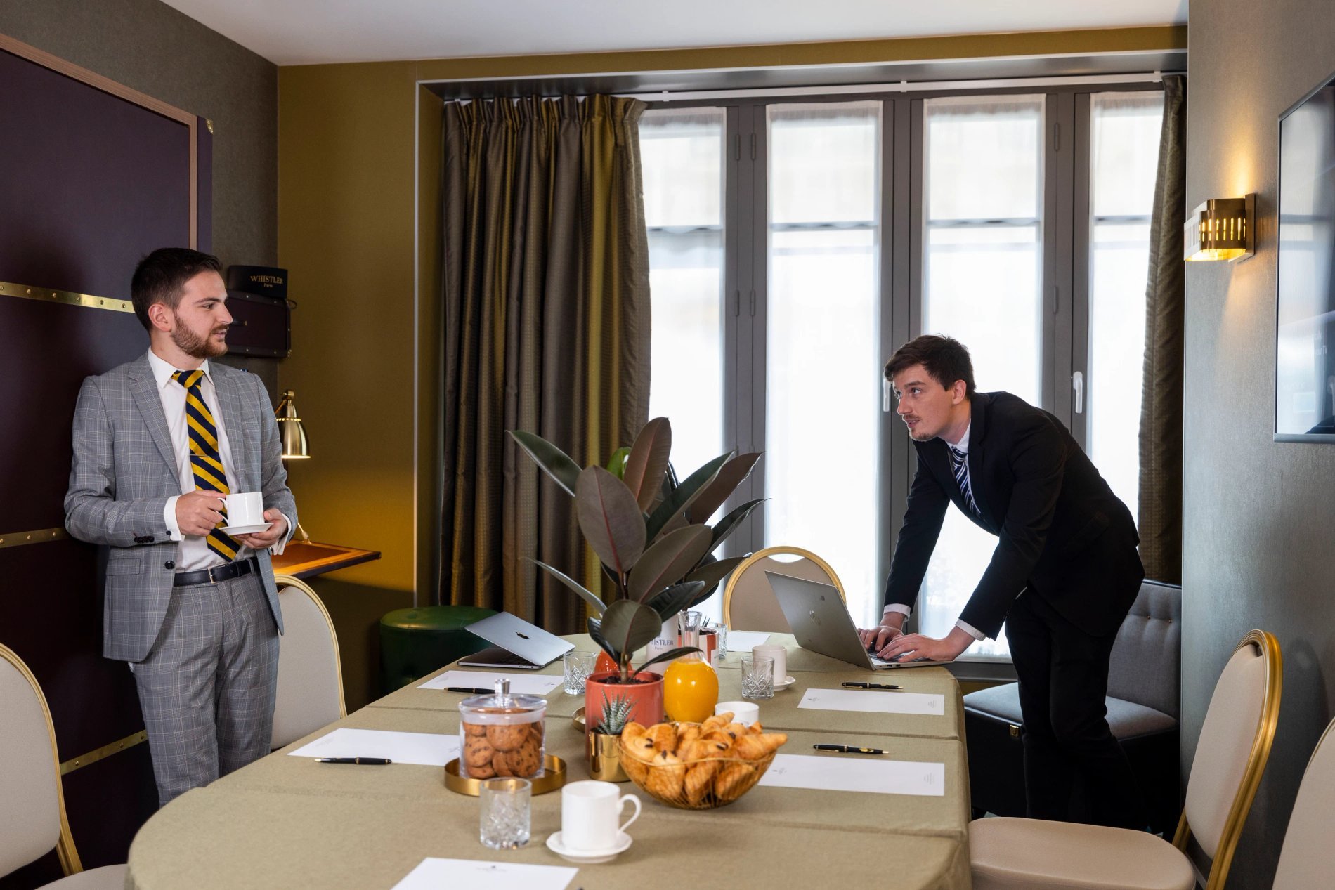 Hotel Whistler Meeting Room