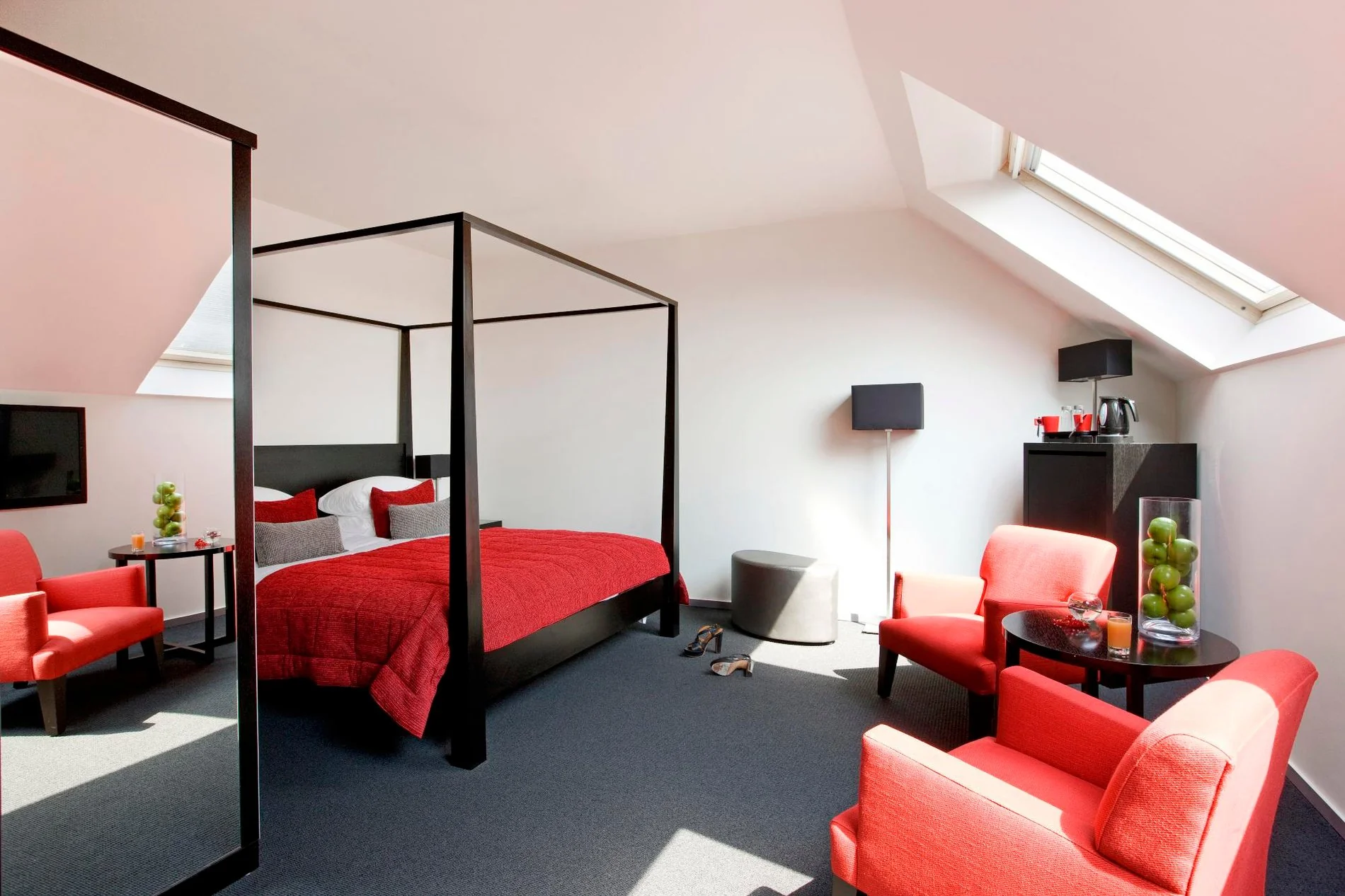 Chambre Charming, chambre confort, hôtel historique, chambre avec salon, chambre avec bureau, chambre contemporaine