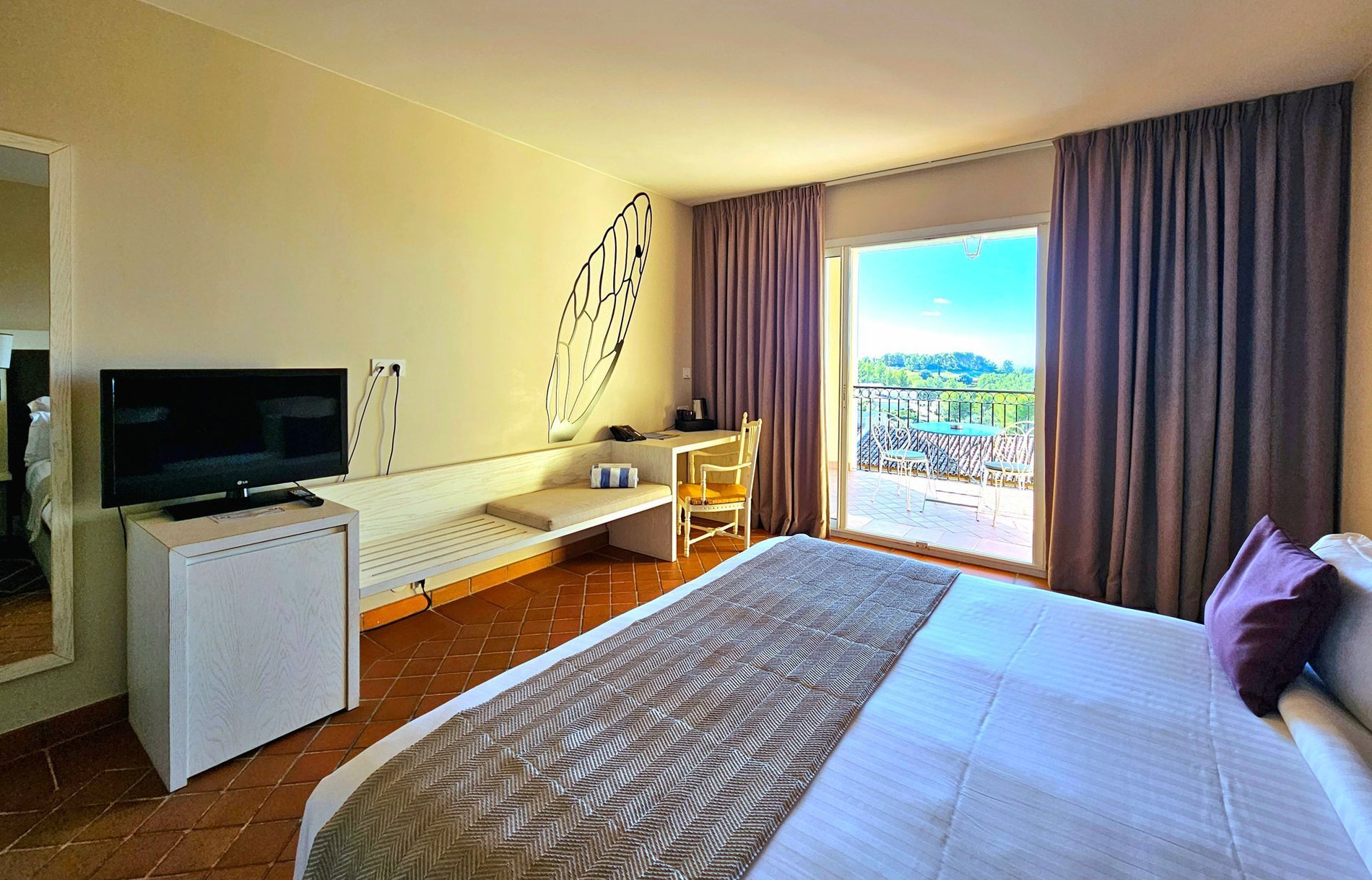 4e55a368-ef4d-4d55-aff3-6c3362dab971