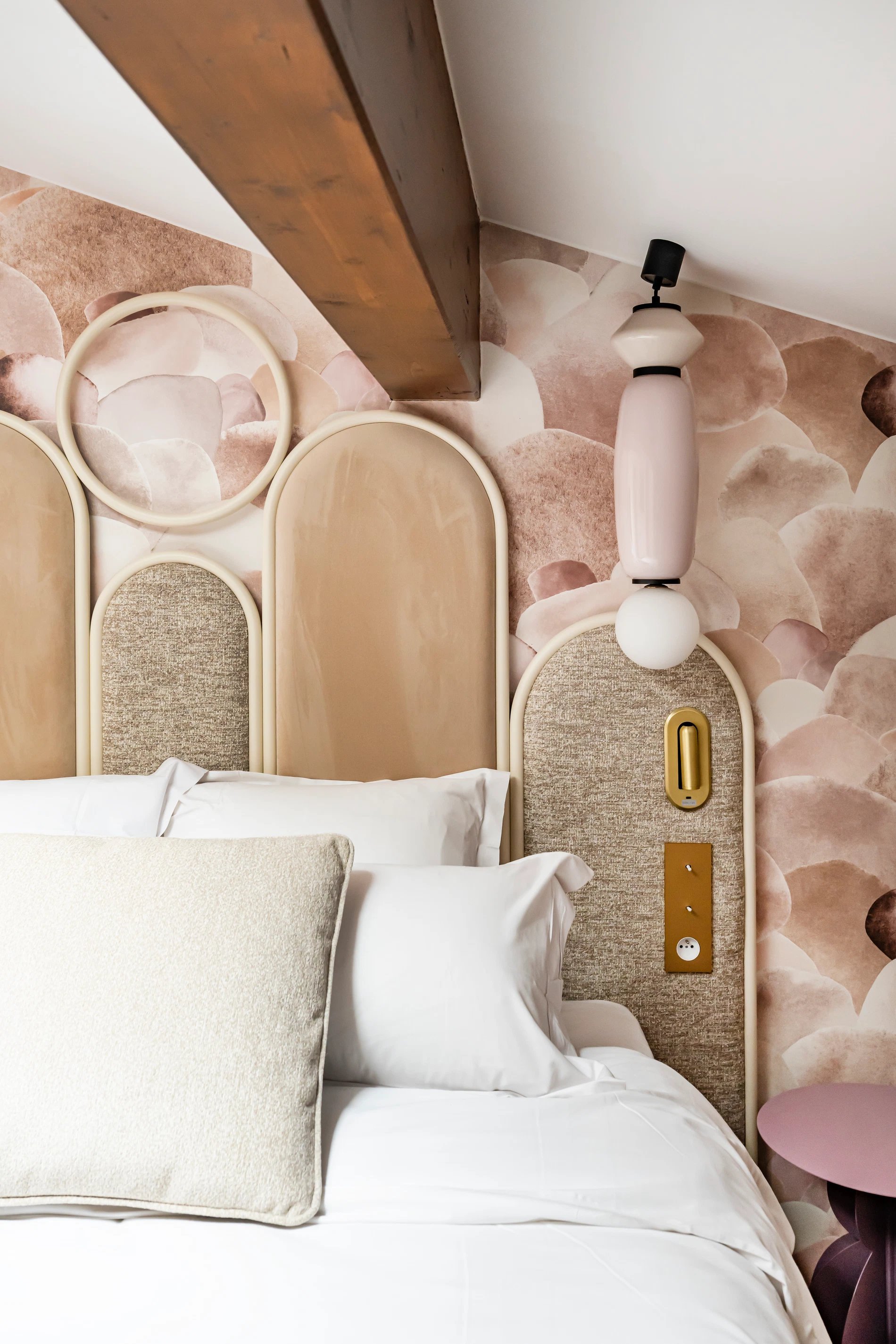 4e5a626d-a7b3-4b5c-9996-6cf5c7fe6cd1