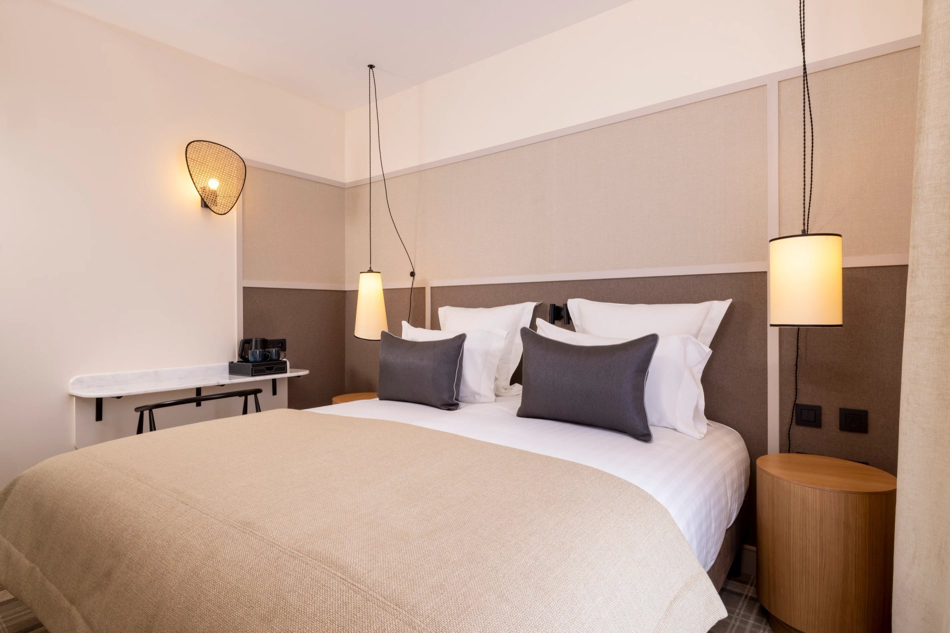 Hôtel Toujours Chambre Classique Bureau