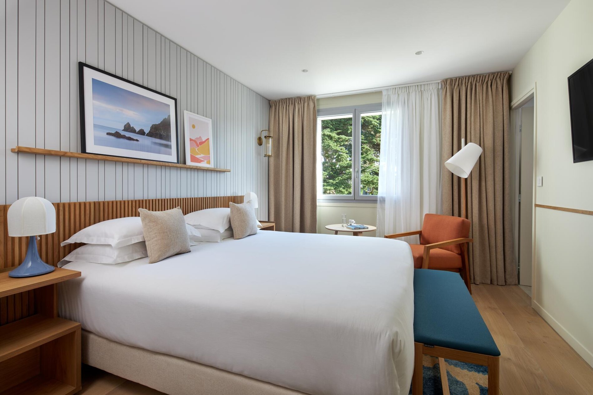 4e850f51-45d2-4c62-a9a4-7846f7643a29