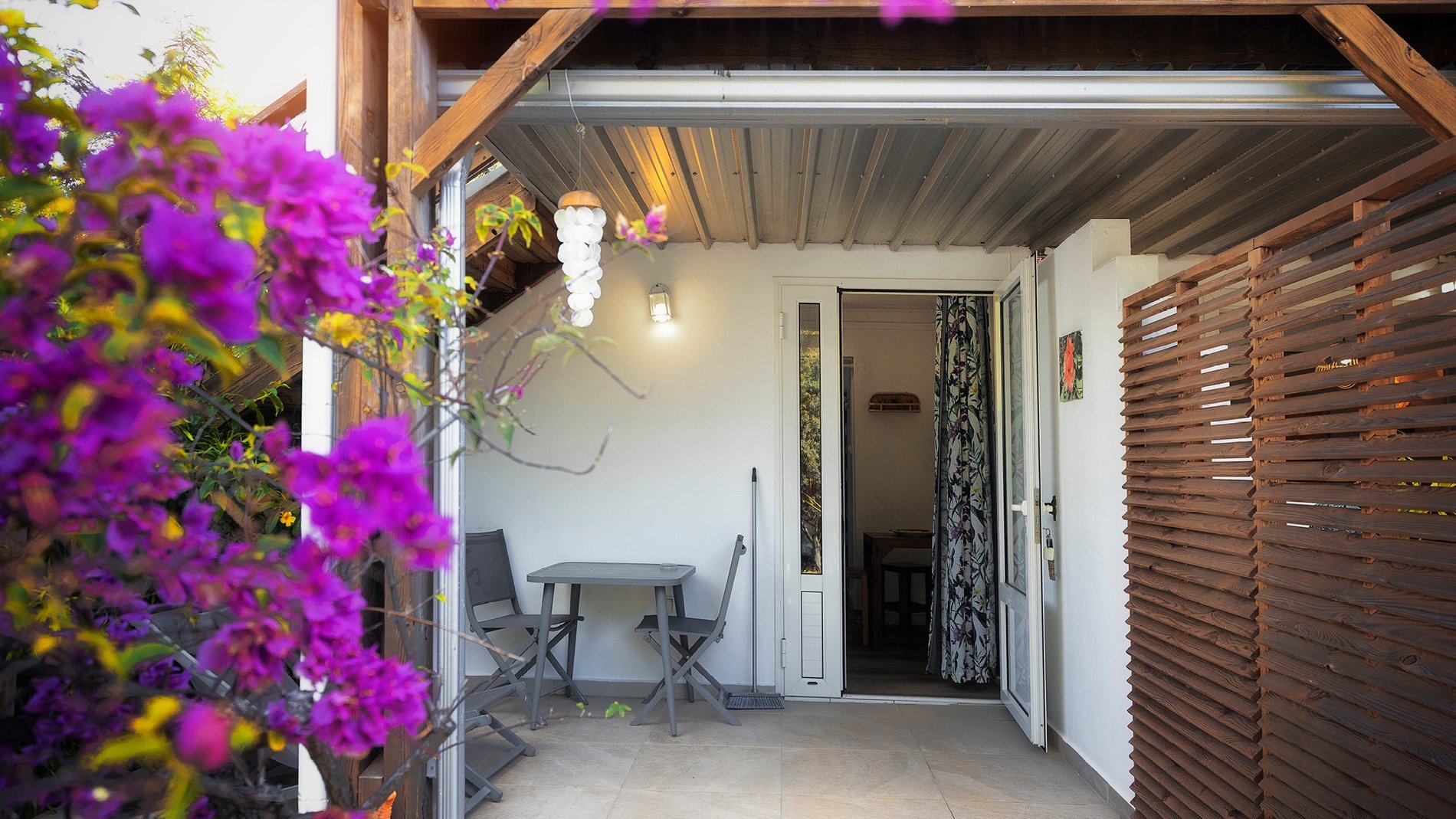 51762b49-c49b-4cc3-87c0-1c8109e87396