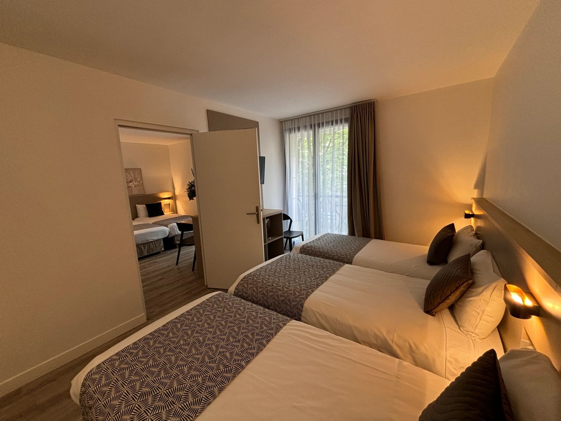 5248186e-7d39-4ee2-88f8-df28e2dd816f