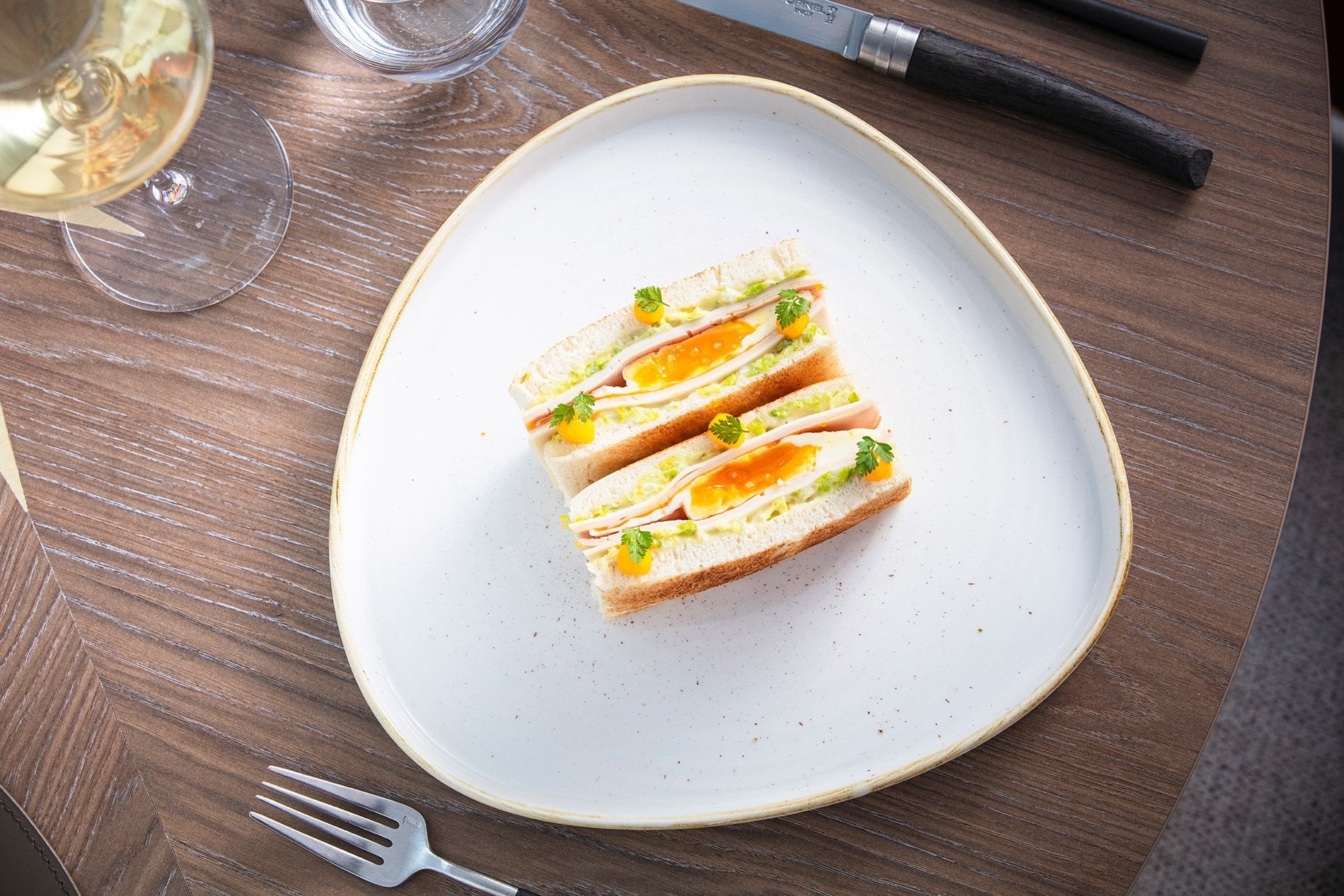 53c70027-1e57-4e5d-a10d-dc5a224a309a