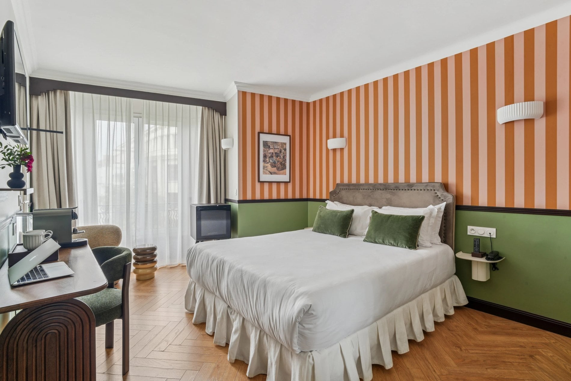 53d4539b-95ab-453a-86f4-d9e7d94cd1a6