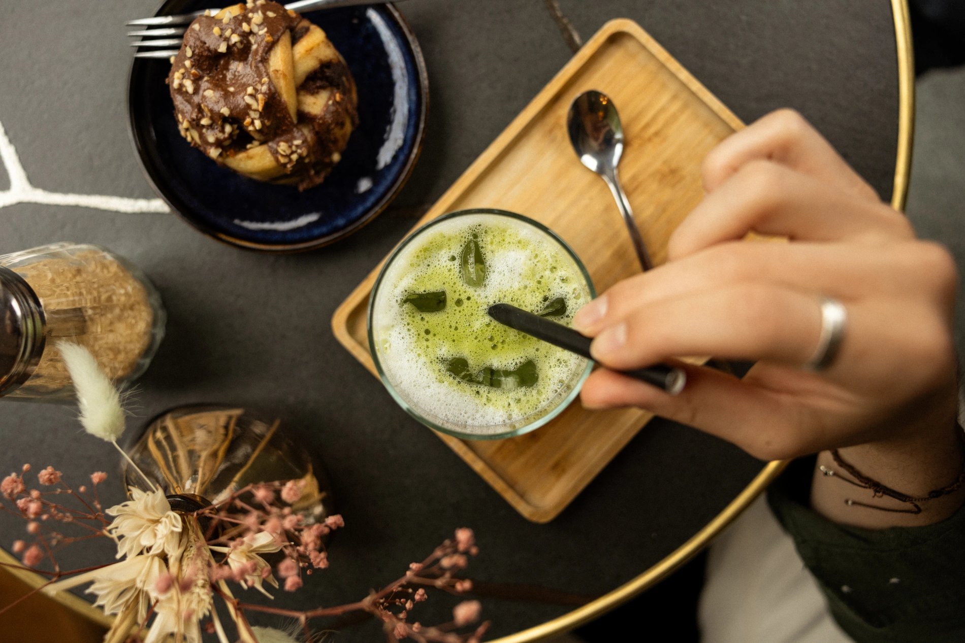 53fc278d-0c03-43e6-b296-eae85ba1a040