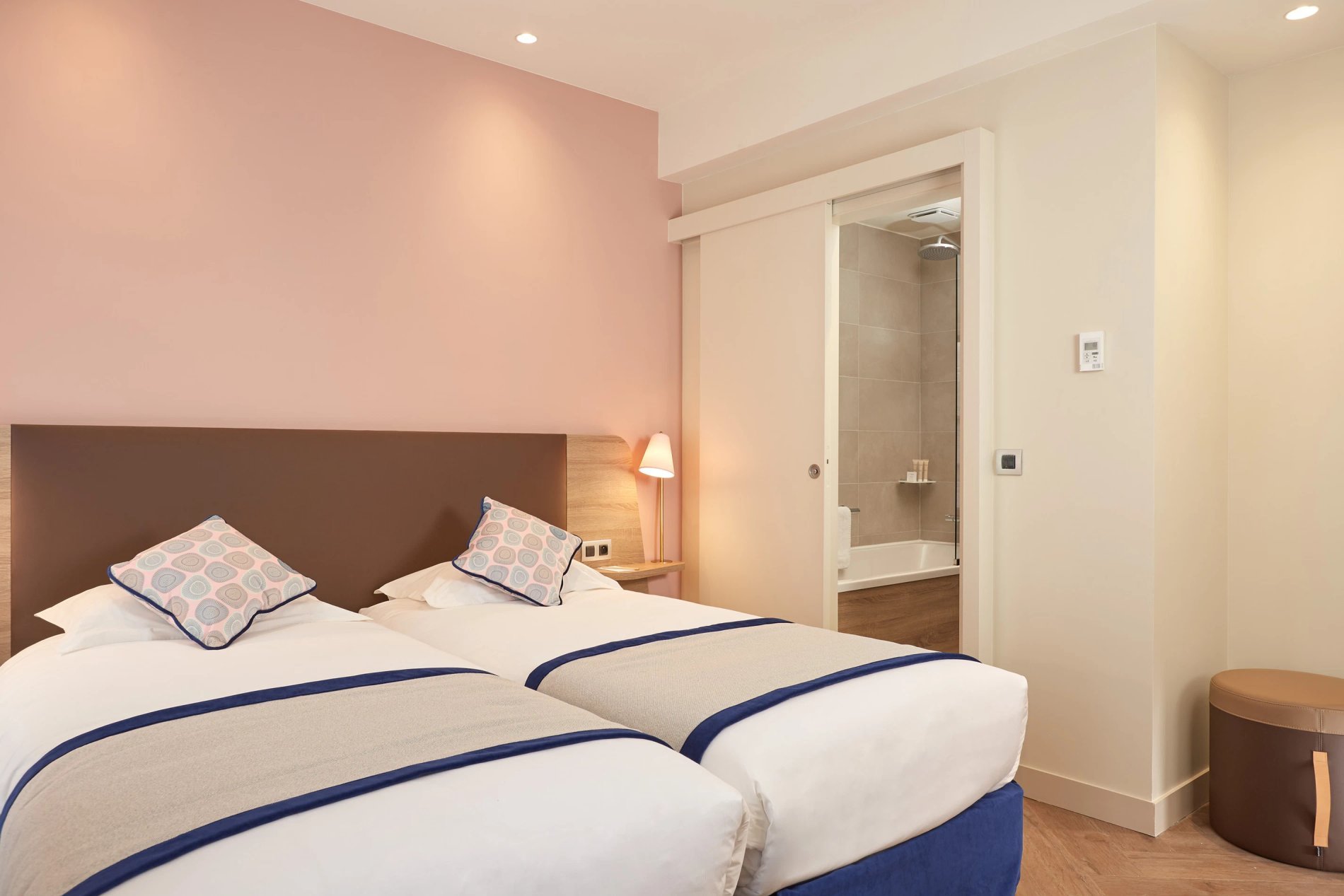 55c88557-637d-4d3c-8b52-cf41b705f12d