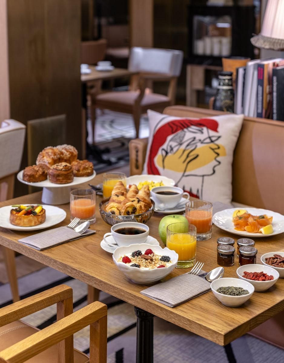hotel 9 confidentiel paris marais breakfast
