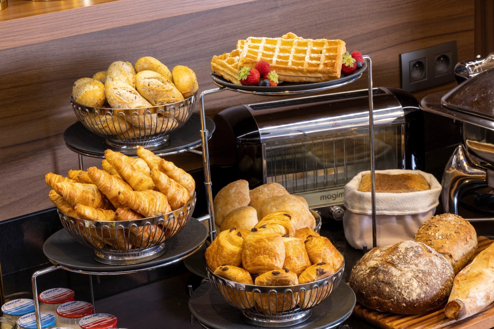 Hotel Whistler Breakfast Buffet