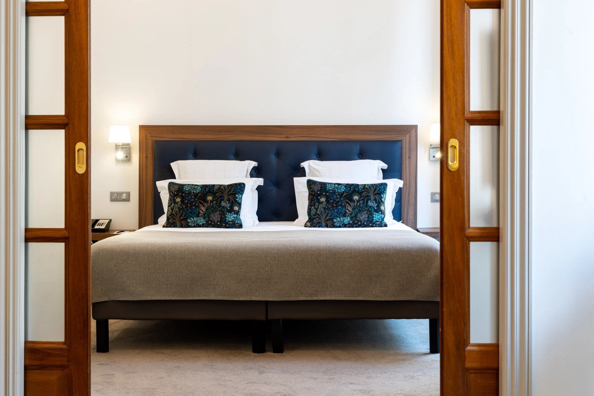 565ba5f0-0416-4bd0-a275-daf92b05dbda