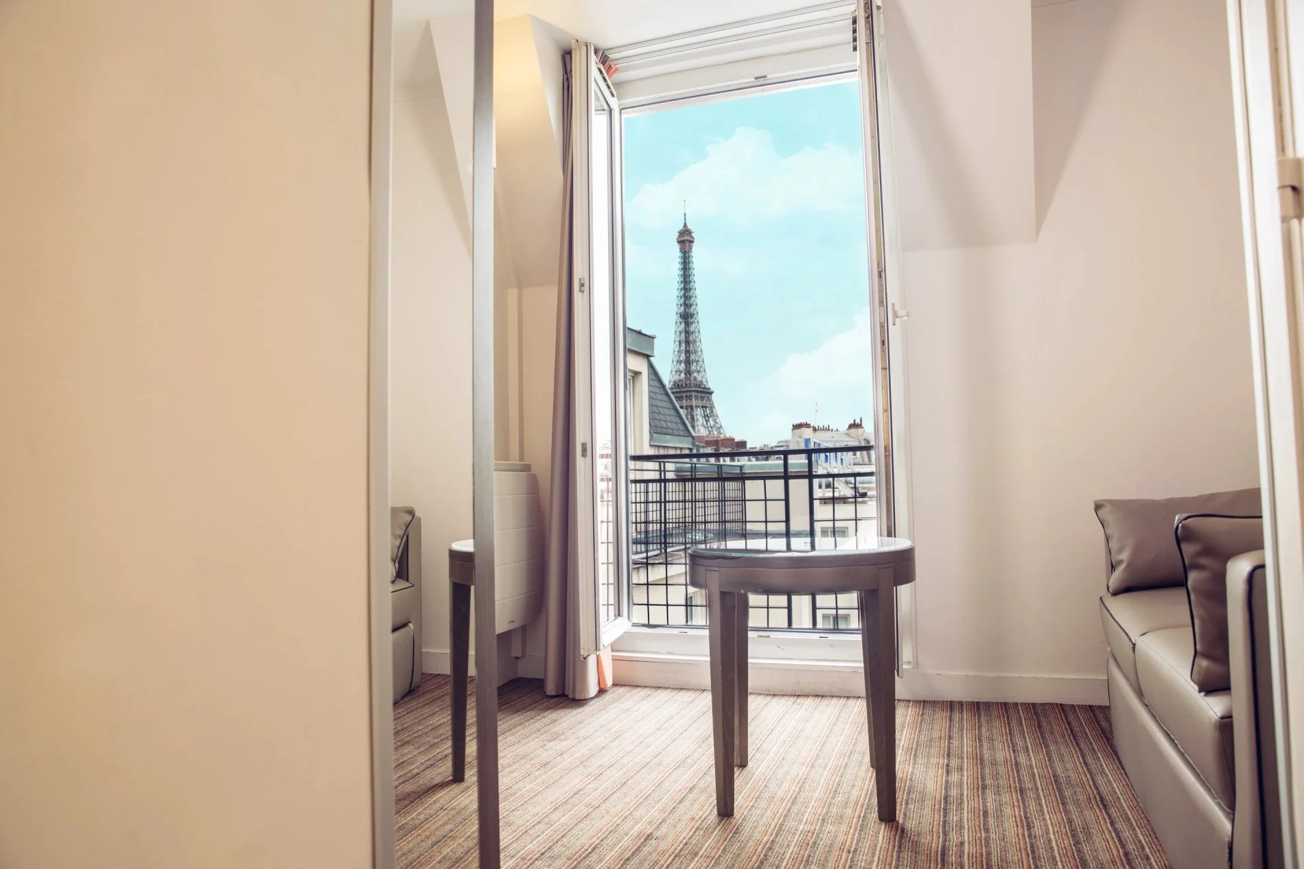 Chambre Confort Double au Timhotel, avec accès à un balcon