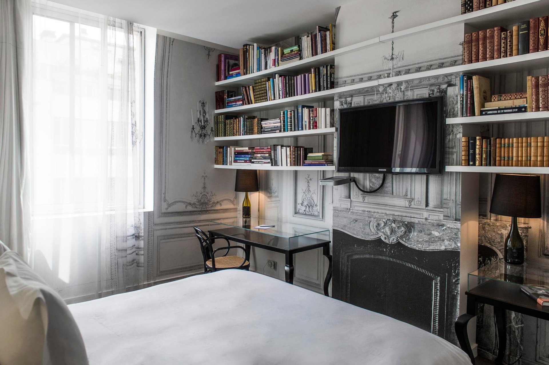 La Maison Champs-Elysées | Golden lounge suite