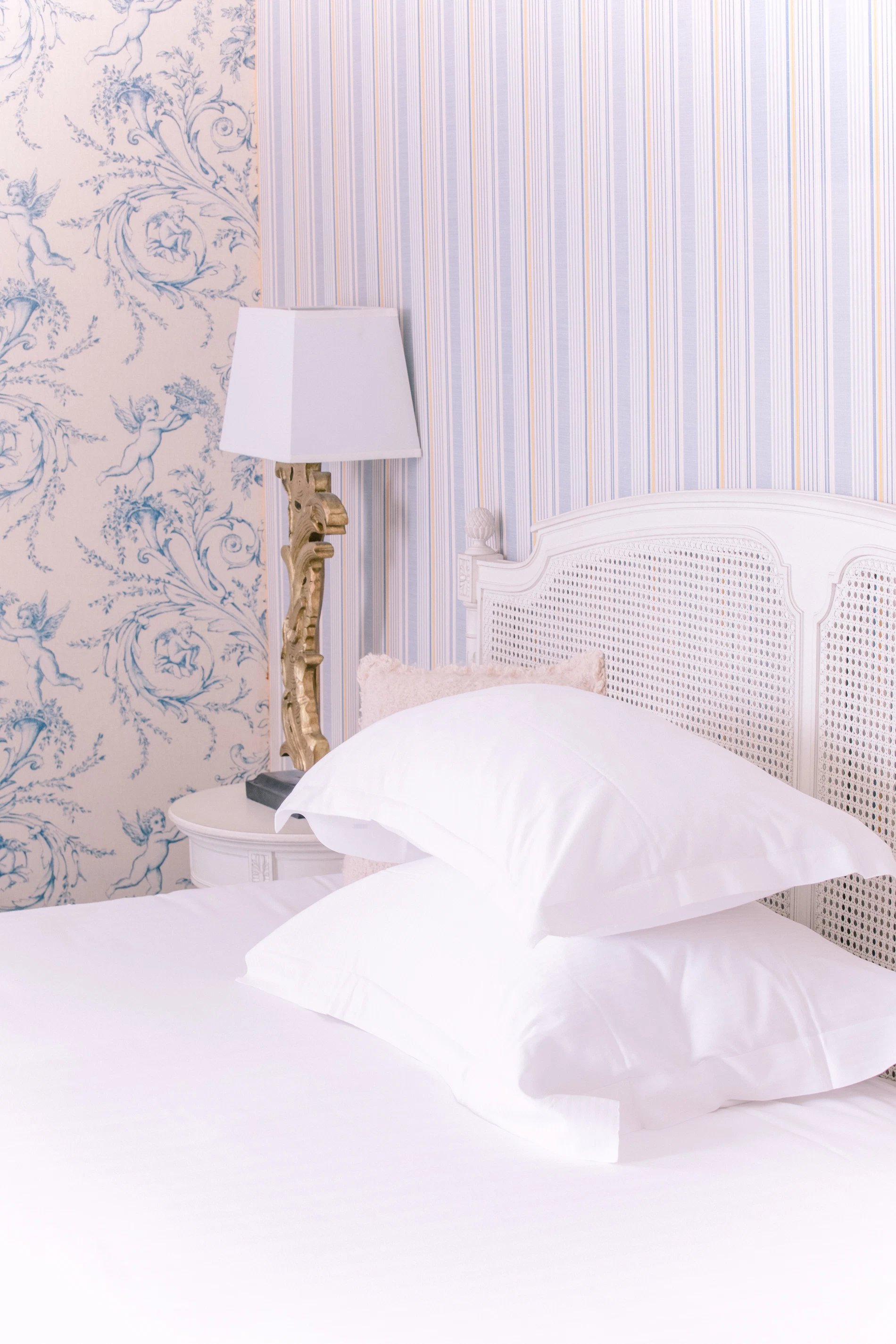 57bb804b-1f79-41d1-b728-51eff4437b23