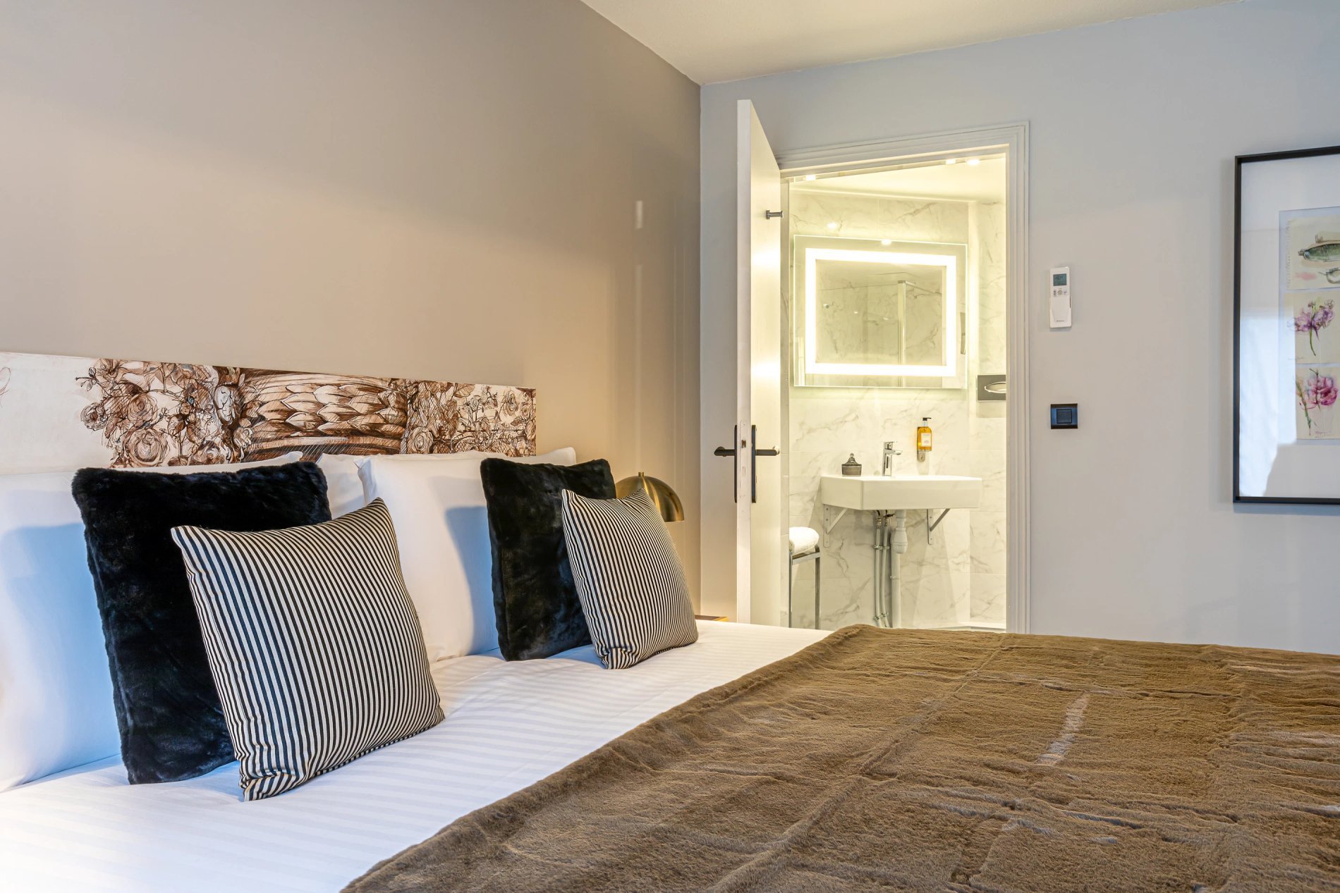 5840c608-e4b6-4581-8e7e-169dc3b068ff