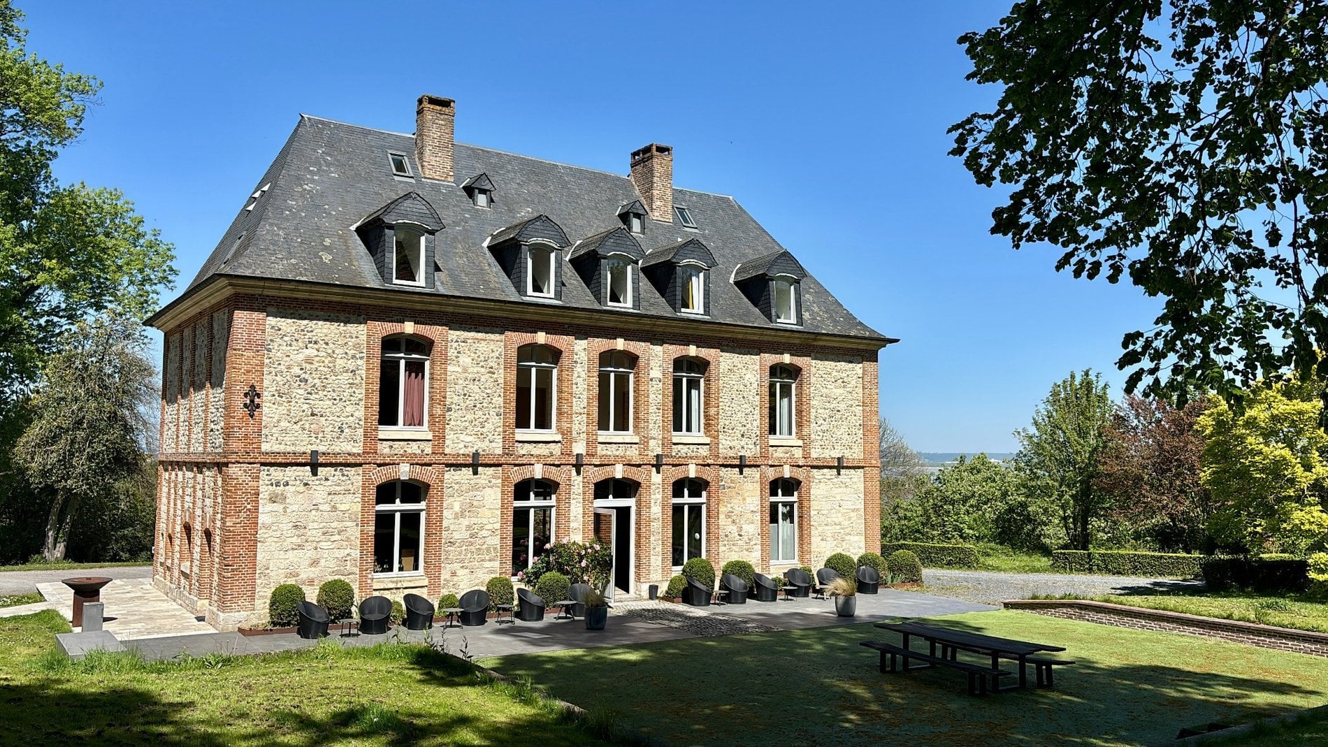 588dcccb-cc0c-437d-ba3c-aa6447623b5f