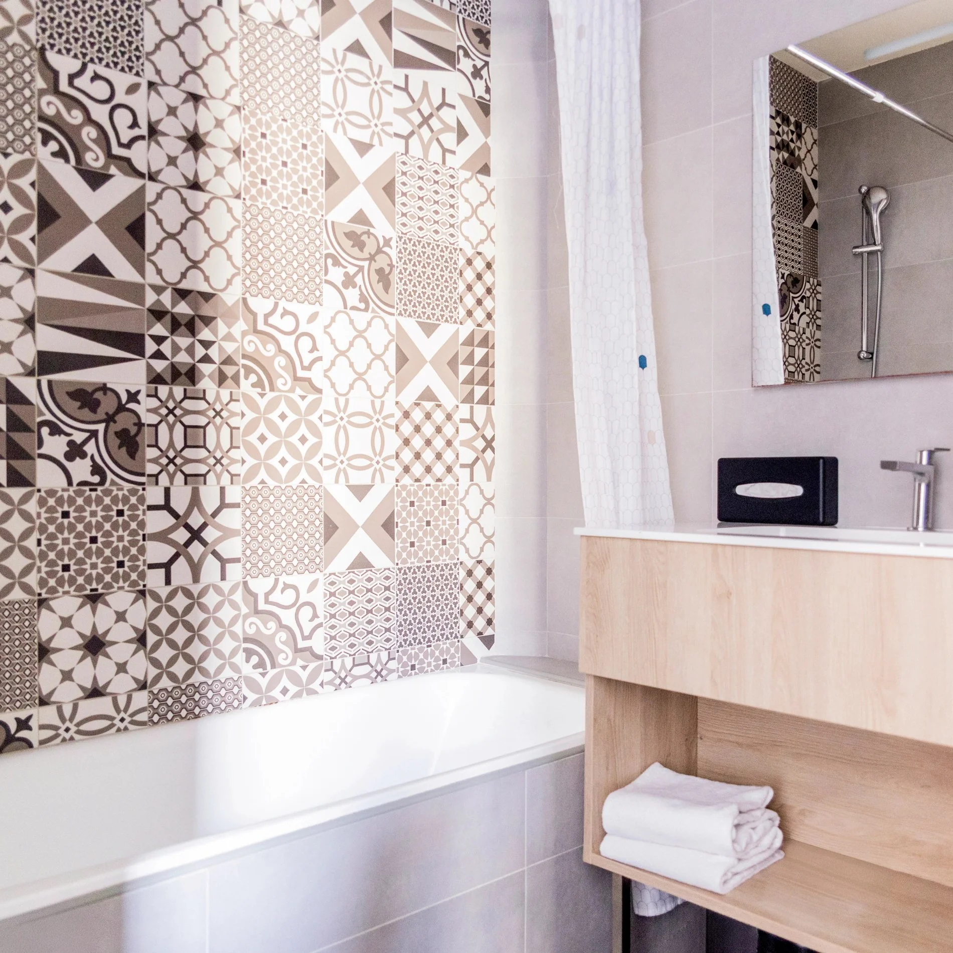 5951f7ca-10e7-4402-8758-06efaef3b8d6