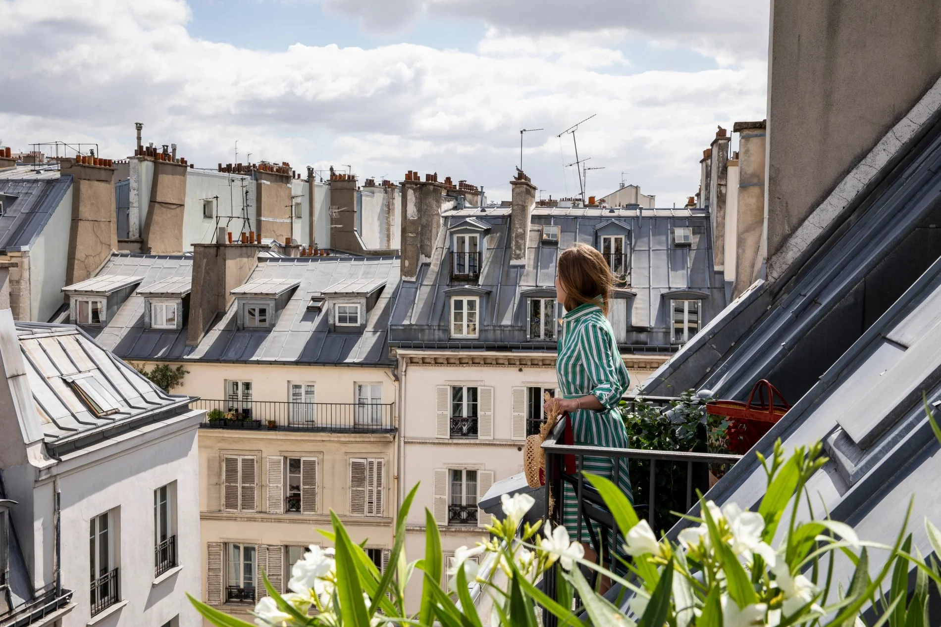 Hotel les Matins de Paris Deluxe Room Balcony