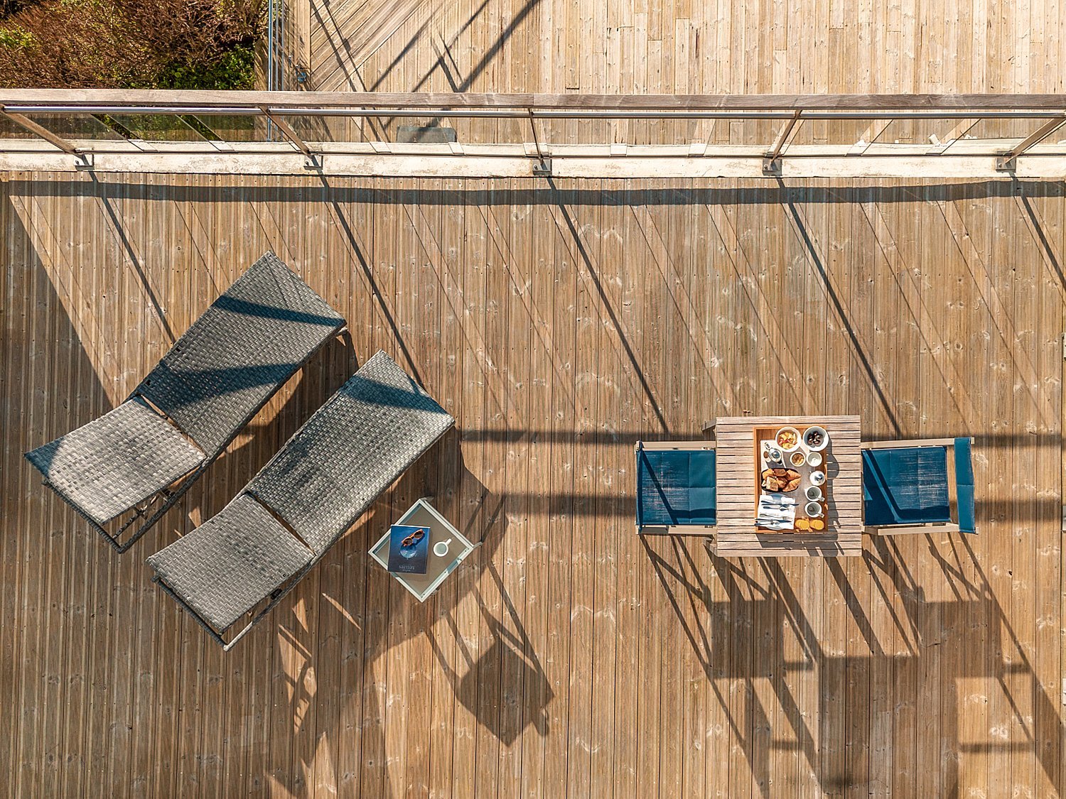 598c0044-7a9e-422f-9ec9-0de4757f28e2