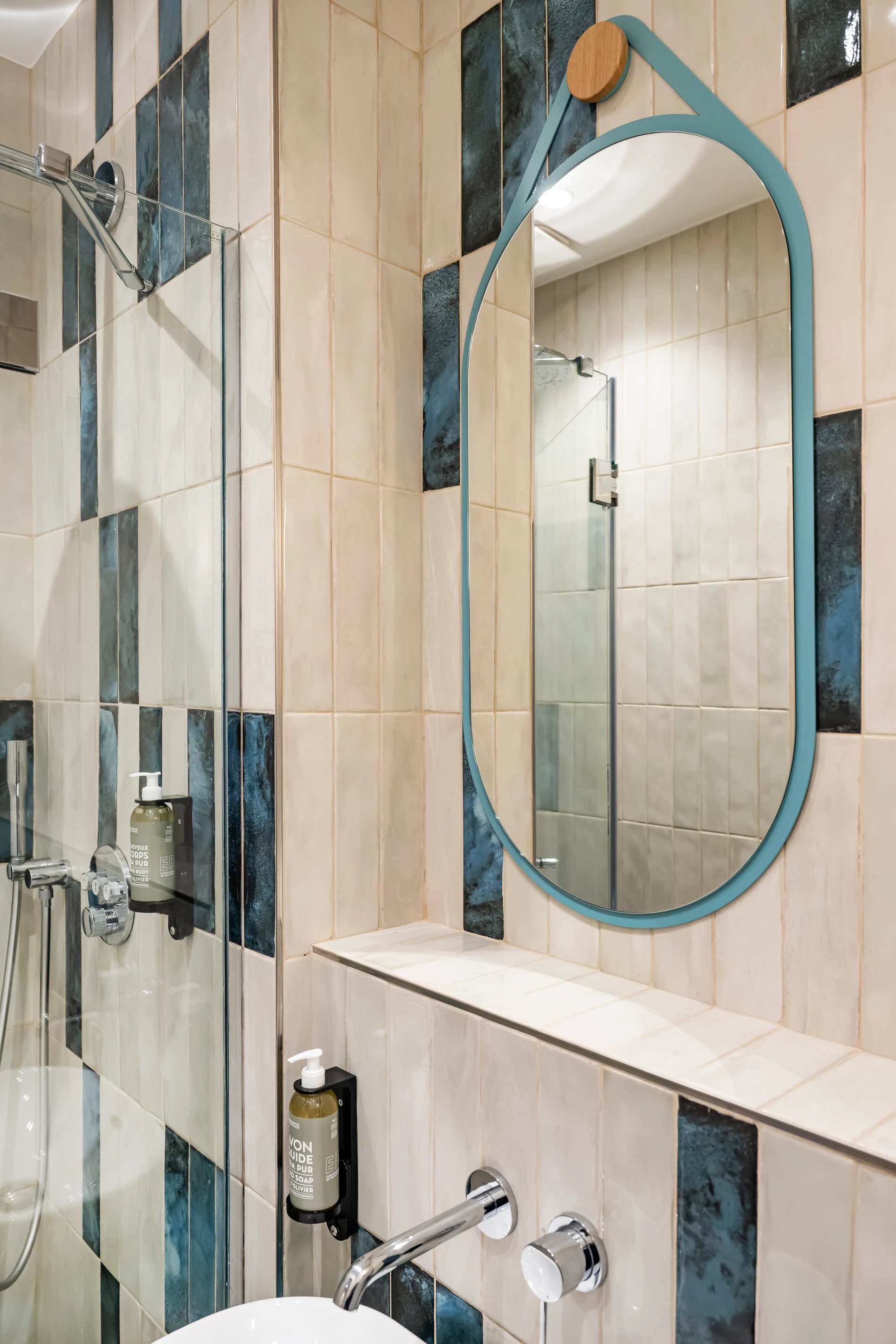 59cd24e2-b0ba-4ead-8092-40be39afa67a