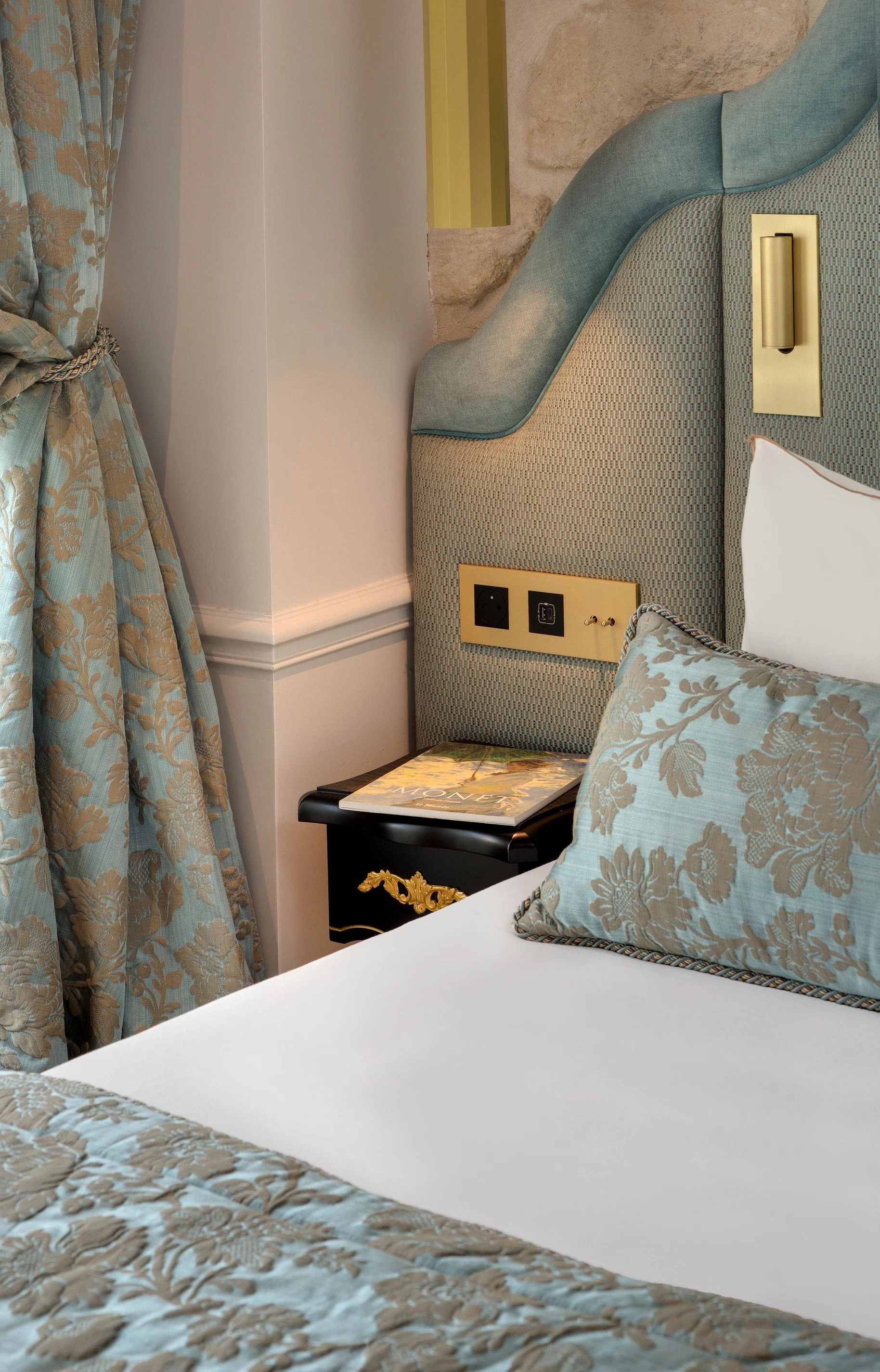 5ac1cd84-d62e-45ab-8481-6cb37f3e1c18