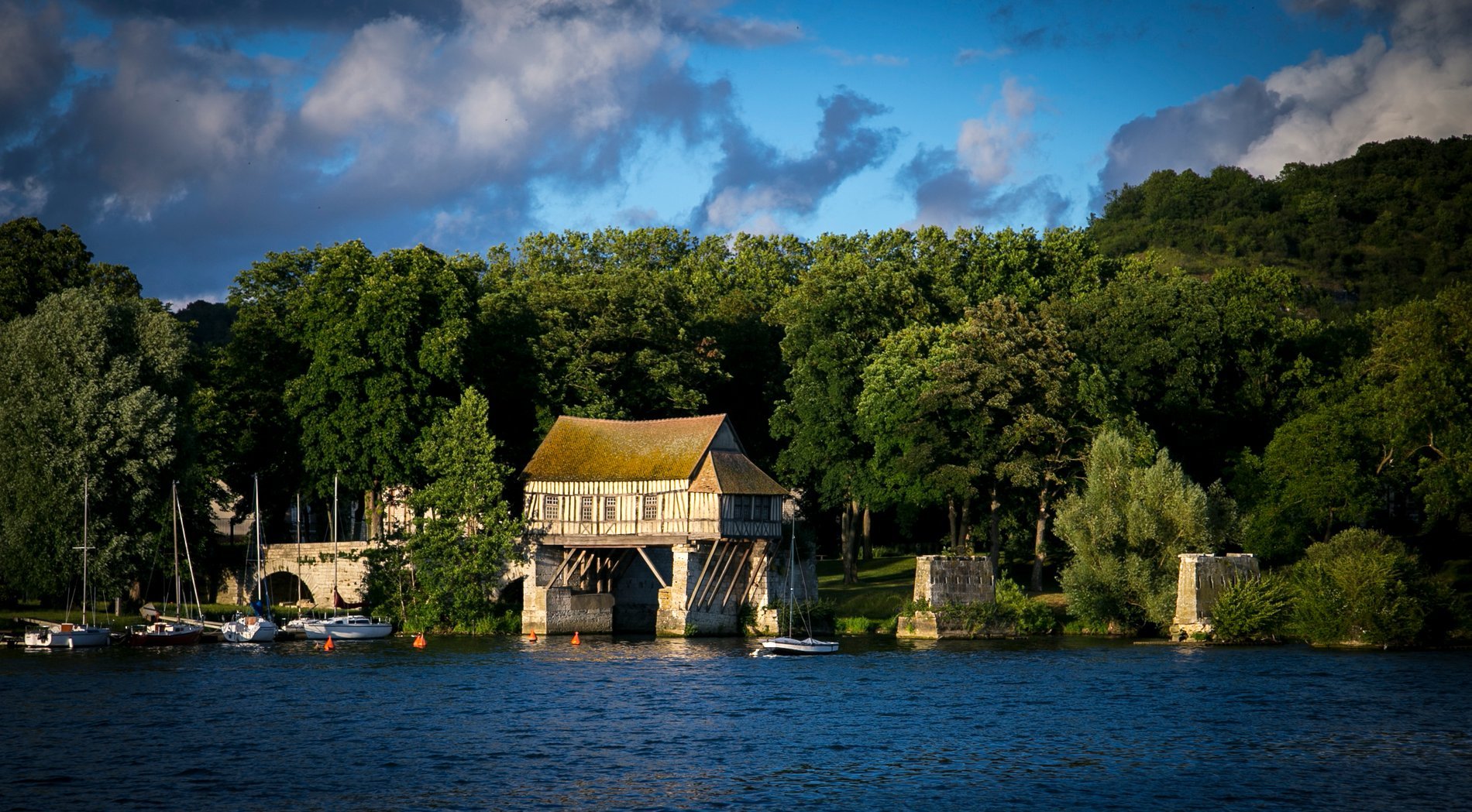 5b6fbf5e-ea14-4a11-a6ec-081fd514886c