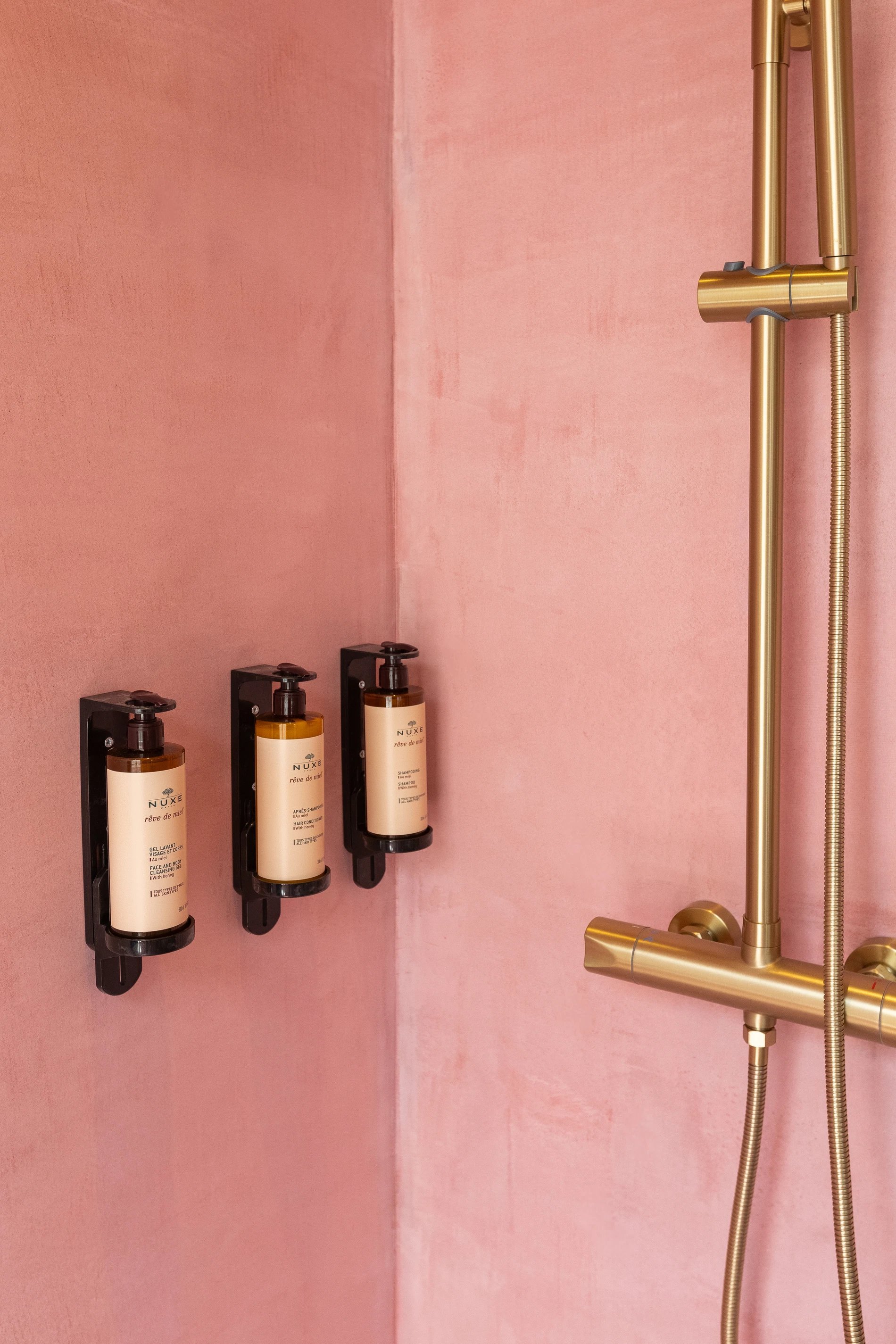 5b908c21-7d81-4998-bfec-ee00b687f9e6