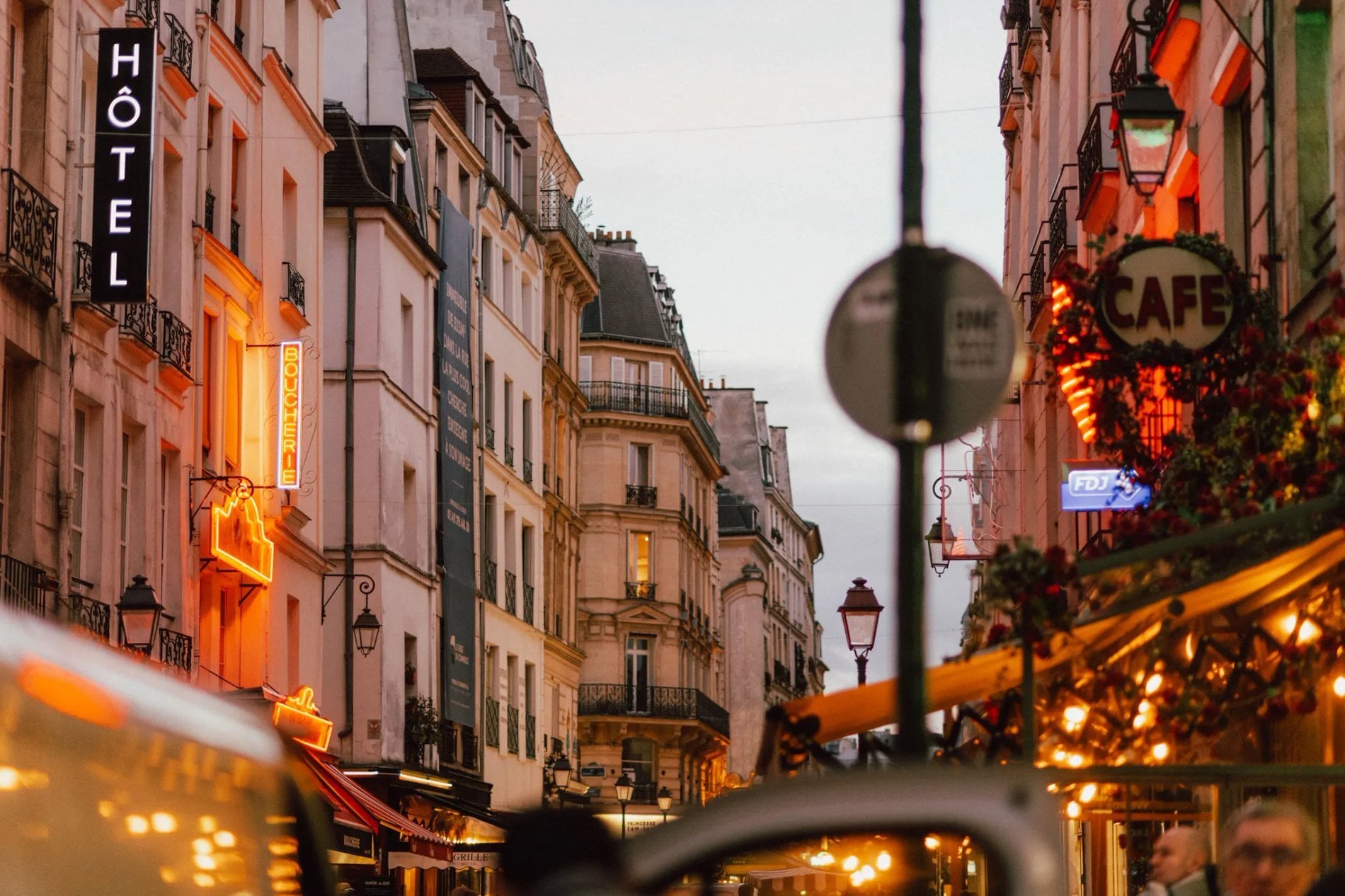 5bbb6ec0-e8bc-4cbf-9e9b-e48ccedba659