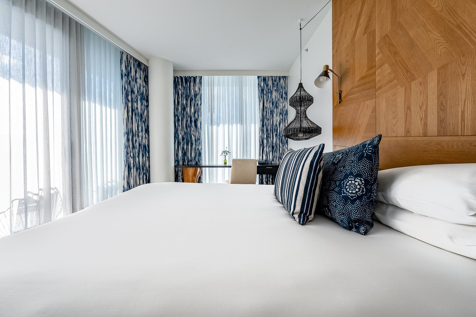 Hotel Suites Miami Beach - Prestige Corner Room - Angler's Hotel