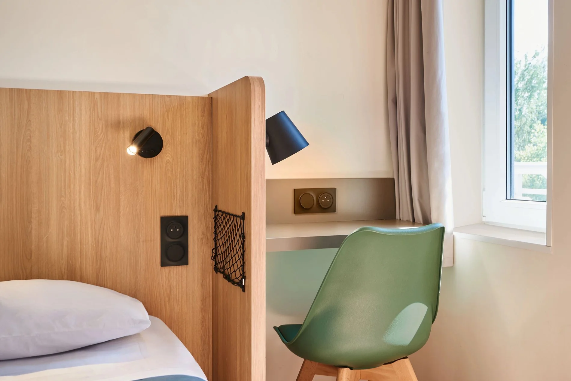 5daa1cda-ca64-4f04-8a93-175ffa079c7a