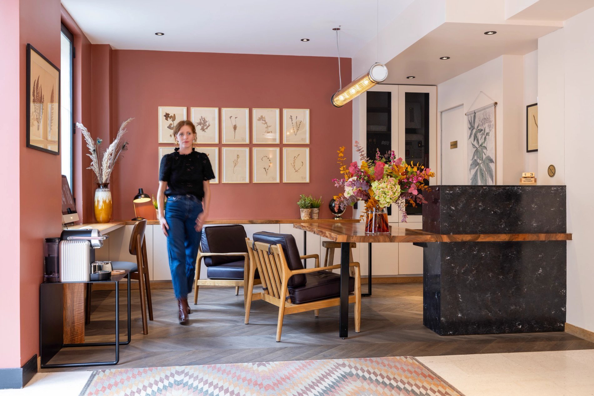 Hotel Maxim Quartier Latin Reception Lobby