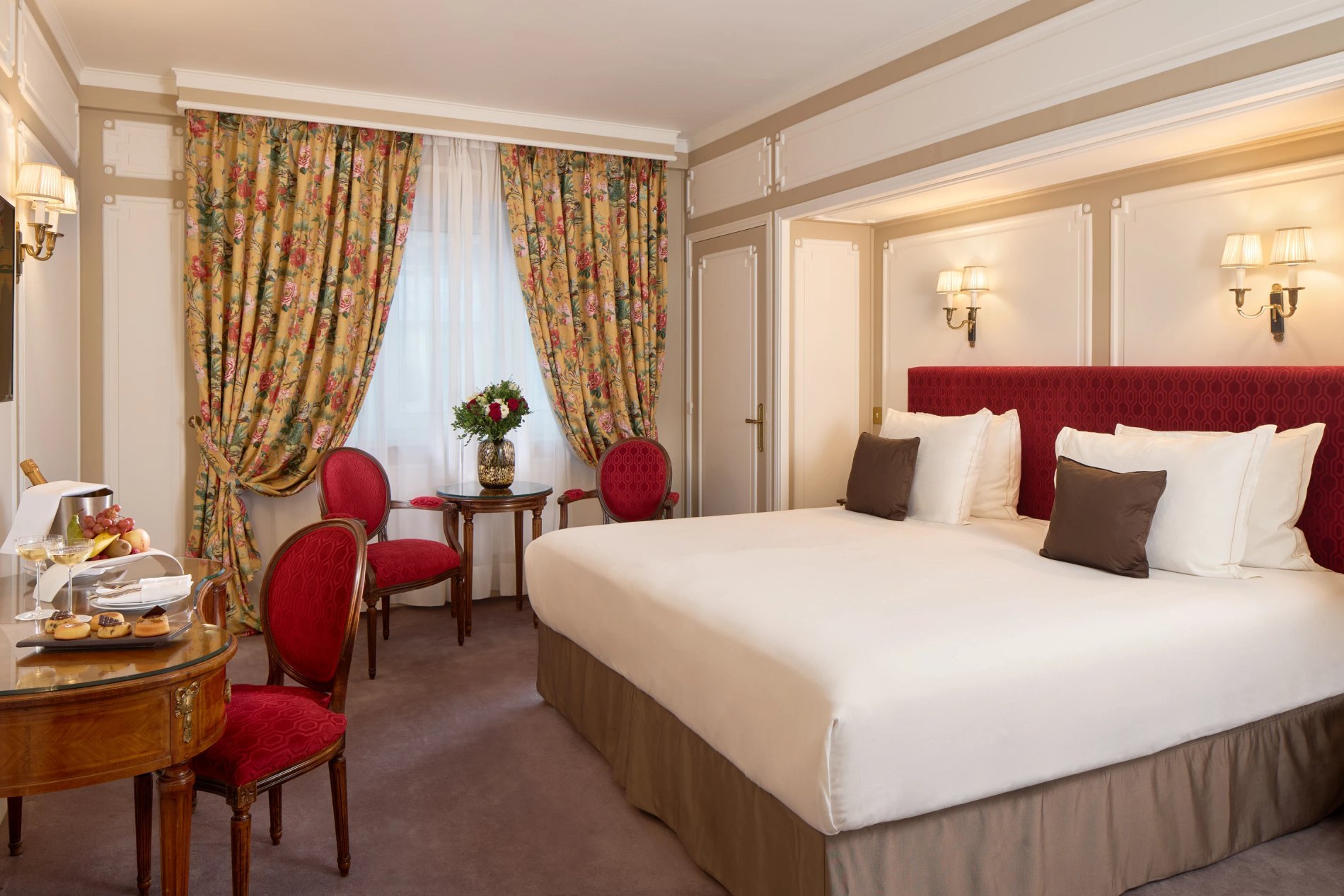 Majestic Hôtel-Spa Executive Room