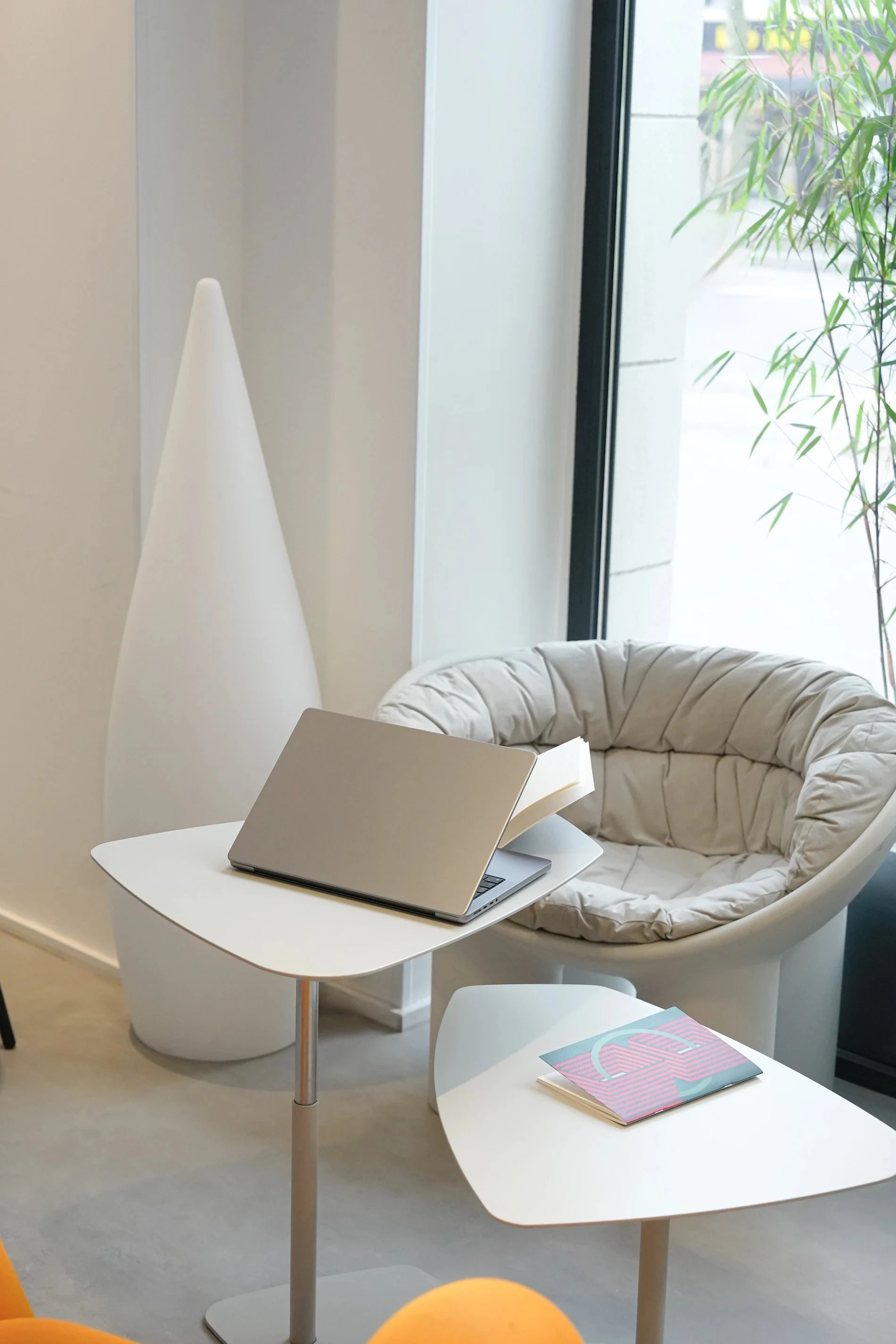 61f8284b-699e-4aab-a6c3-9b36f4f65740