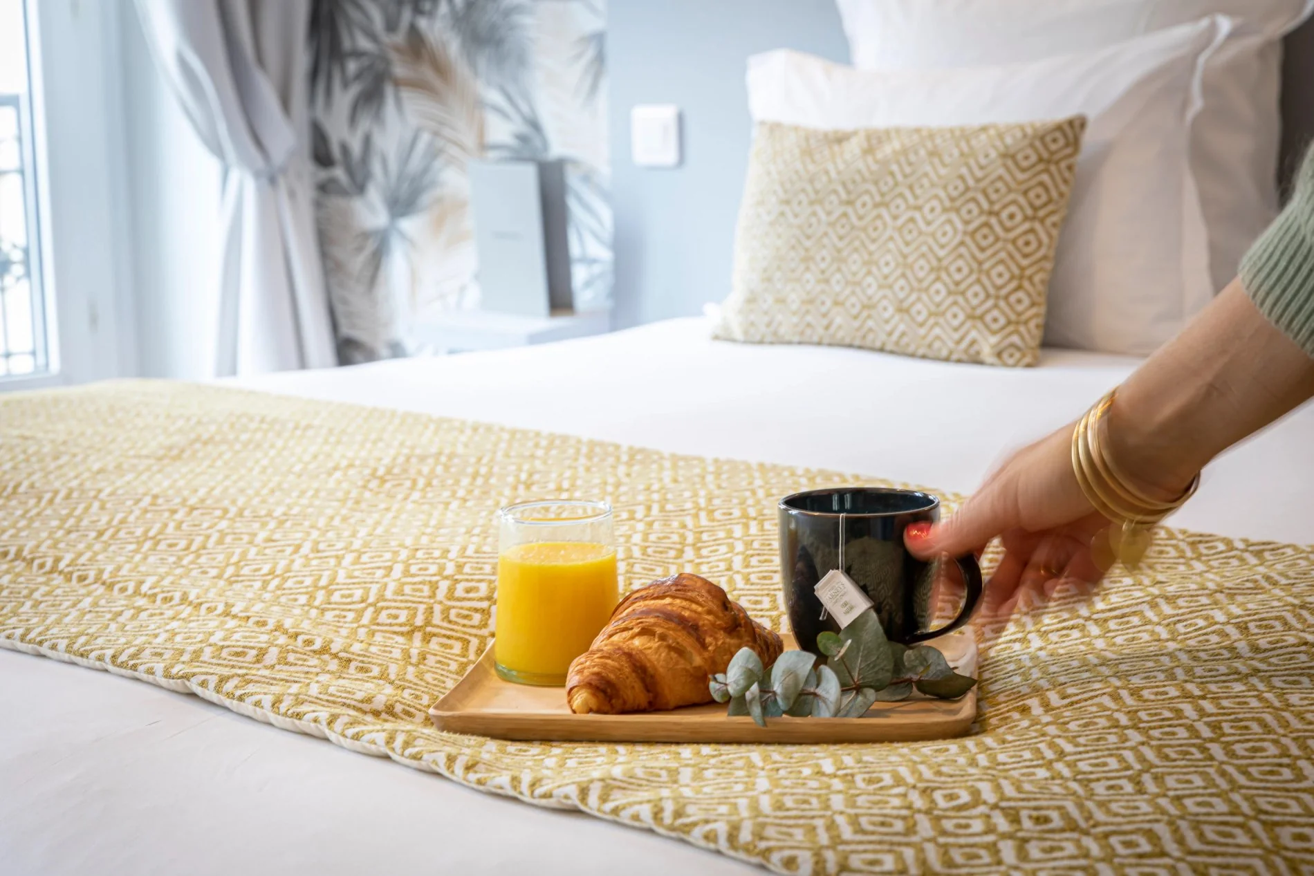 Splendid Hôtel | Petit-Déjeuner Chambre Thé Café Jus Croissant