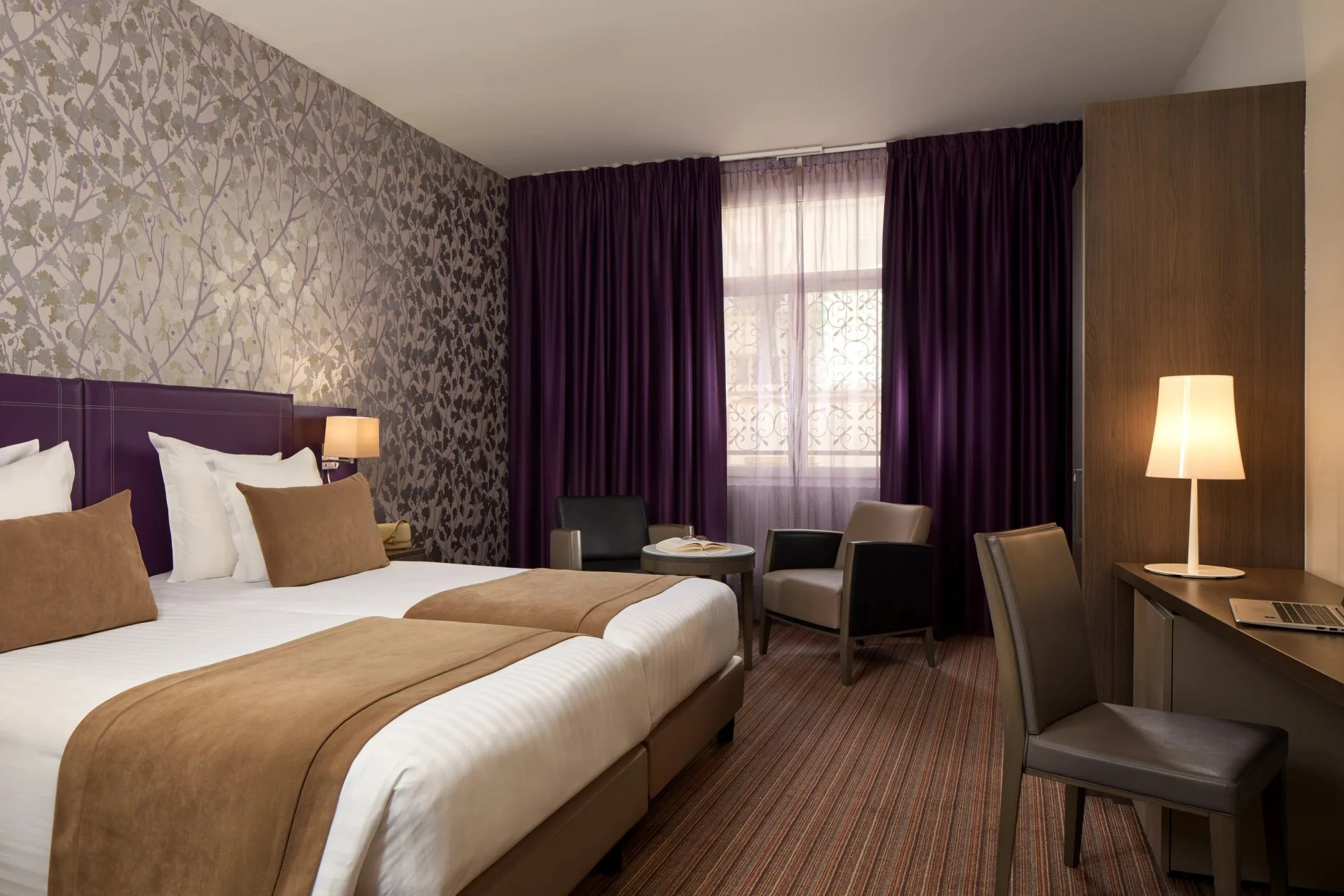 Chambre Deluxe à Timhotel Opéra Blanche Fontaine