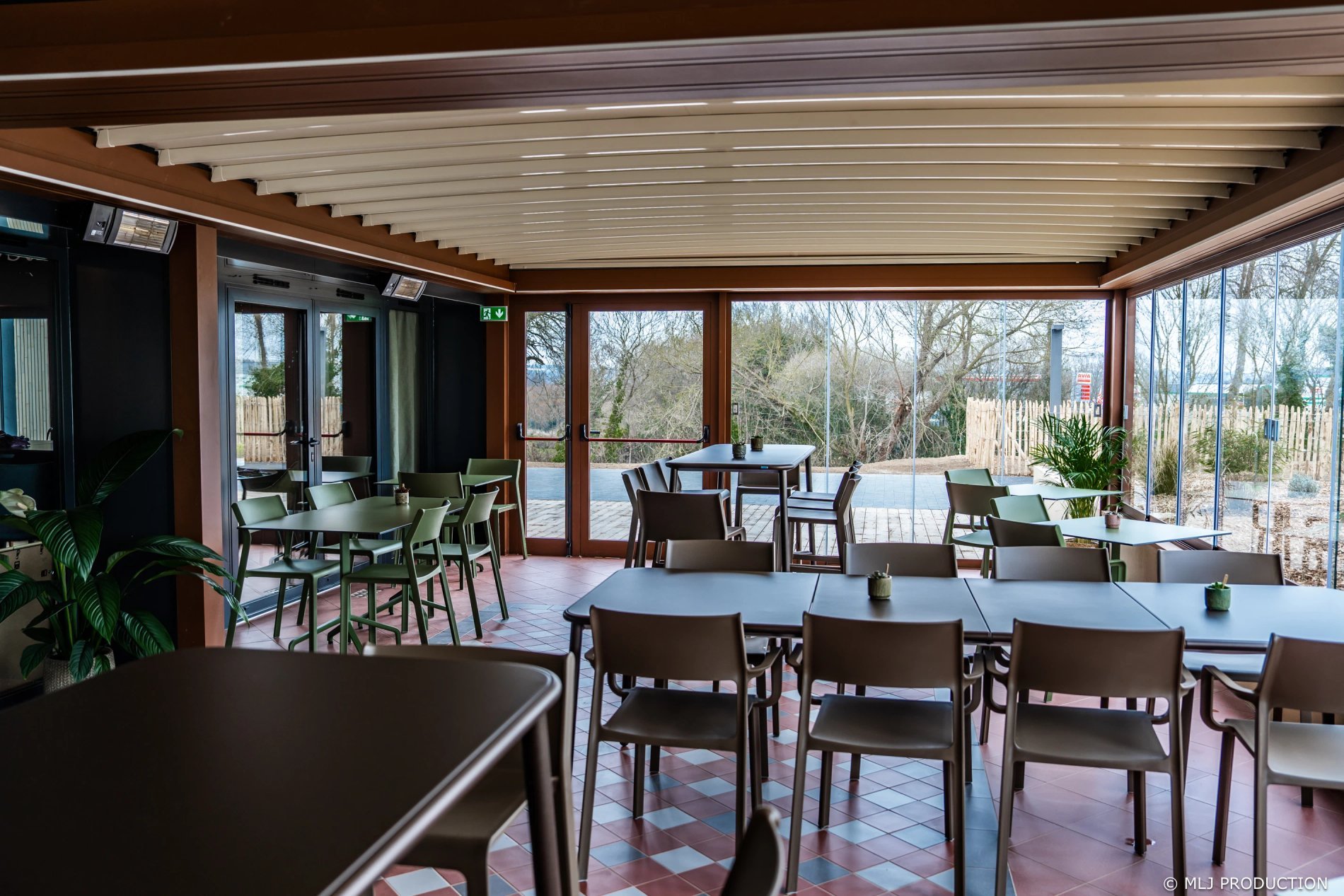 63e15ed4-97ce-437d-93e6-6c2bb0e73edb