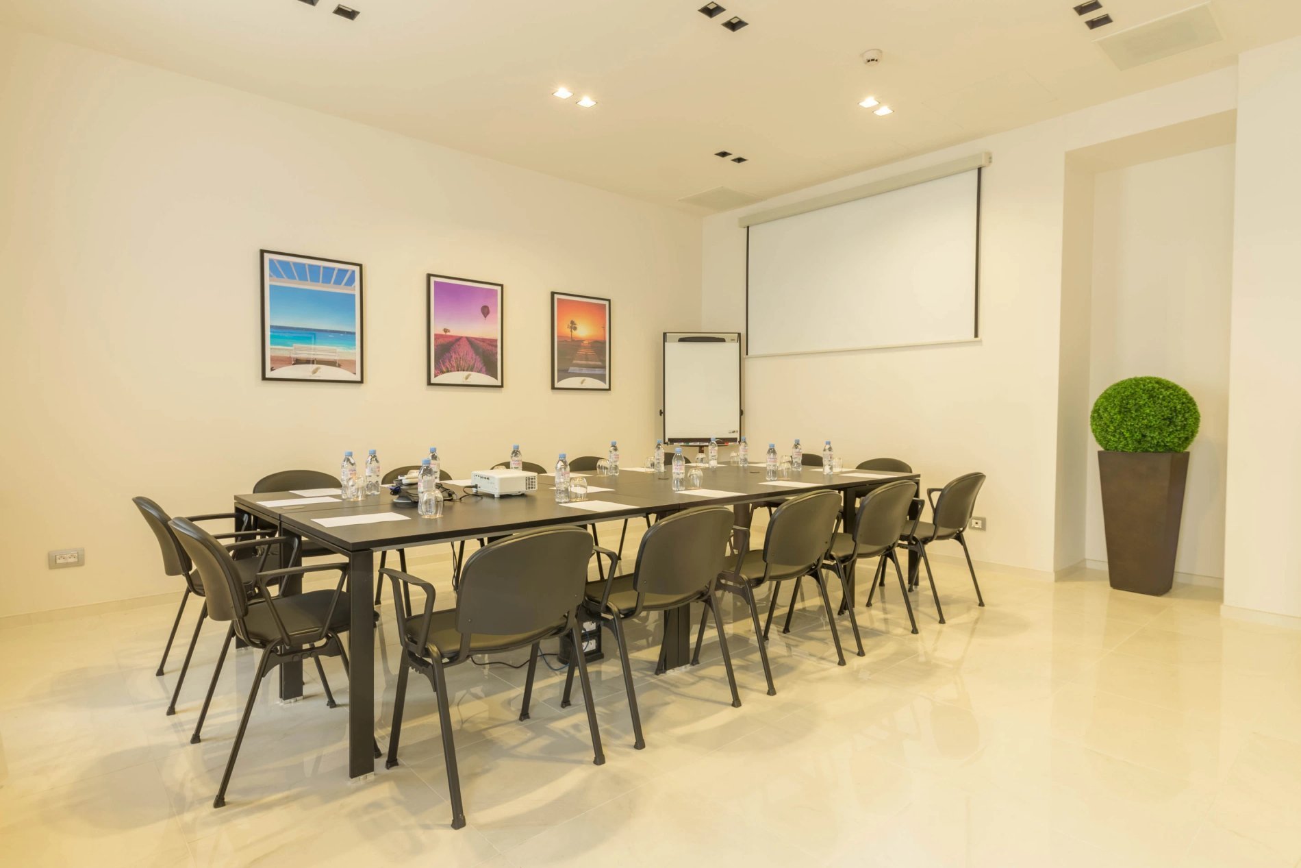 63e1cd19-df32-420c-9397-1ea33e5b4dde