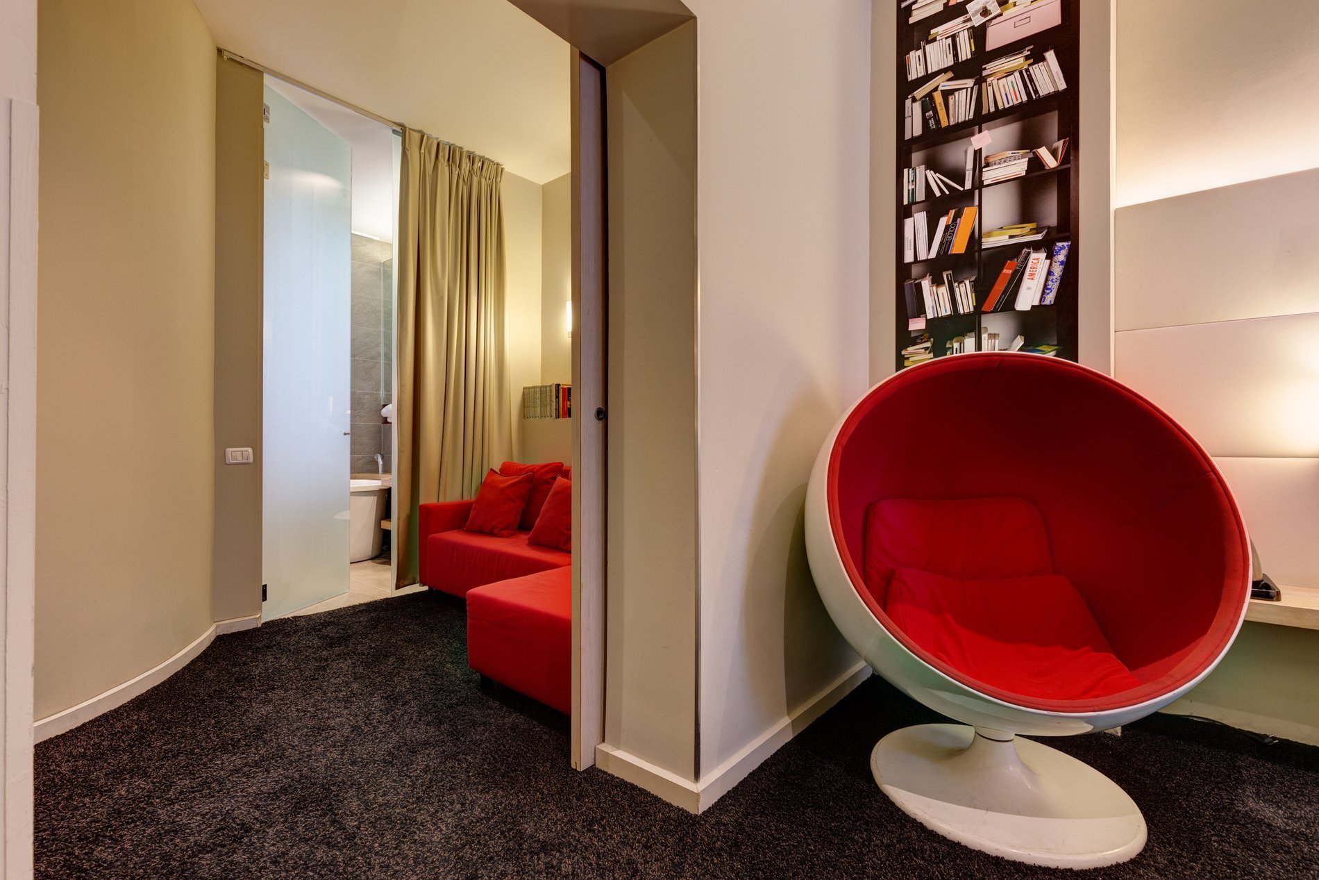 667b3e61-b39f-473d-ab1c-aa8fd29bf3eb