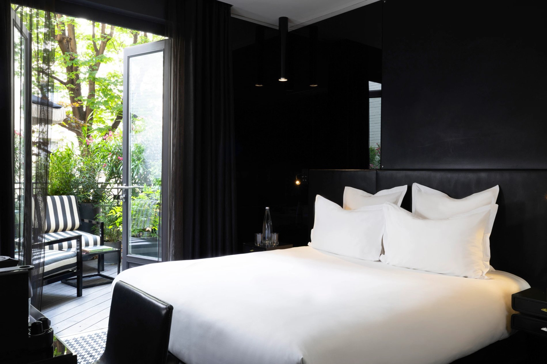 Hôtel Félicien Chambre Supérieure Terrasse Black