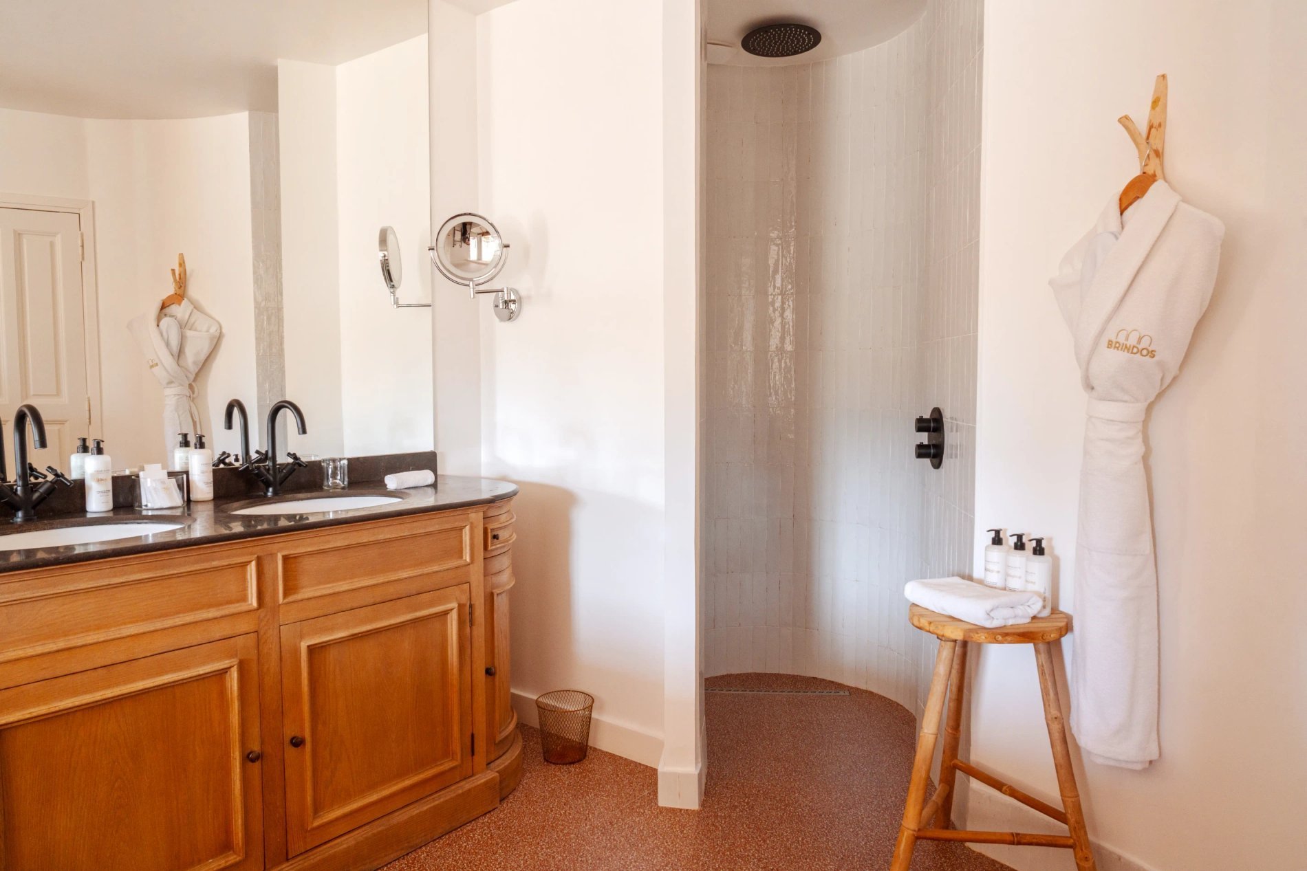 678ce882-da9f-4636-8b9c-ec4fea038072