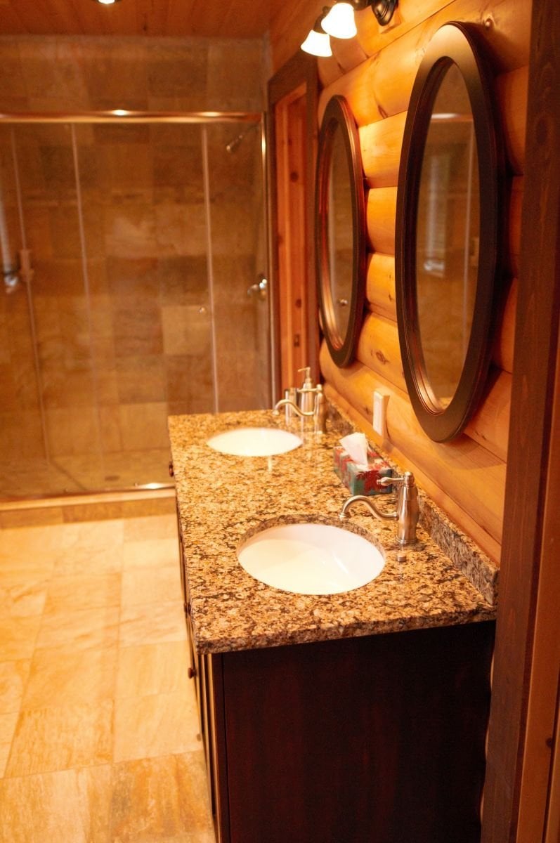 67a0aec9-2869-4cda-9450-33986ece171a