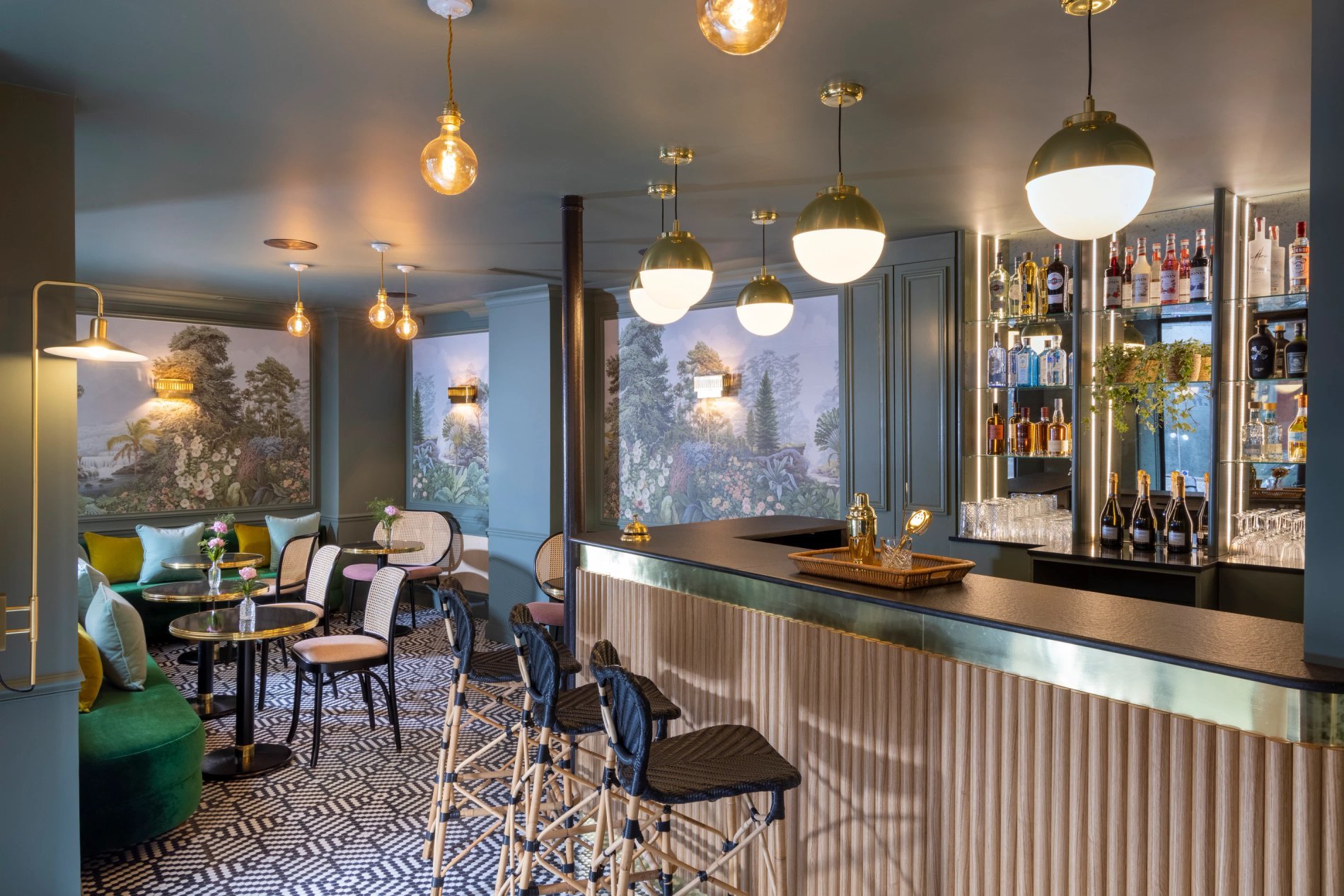 Hotel Bloum Reception Bar