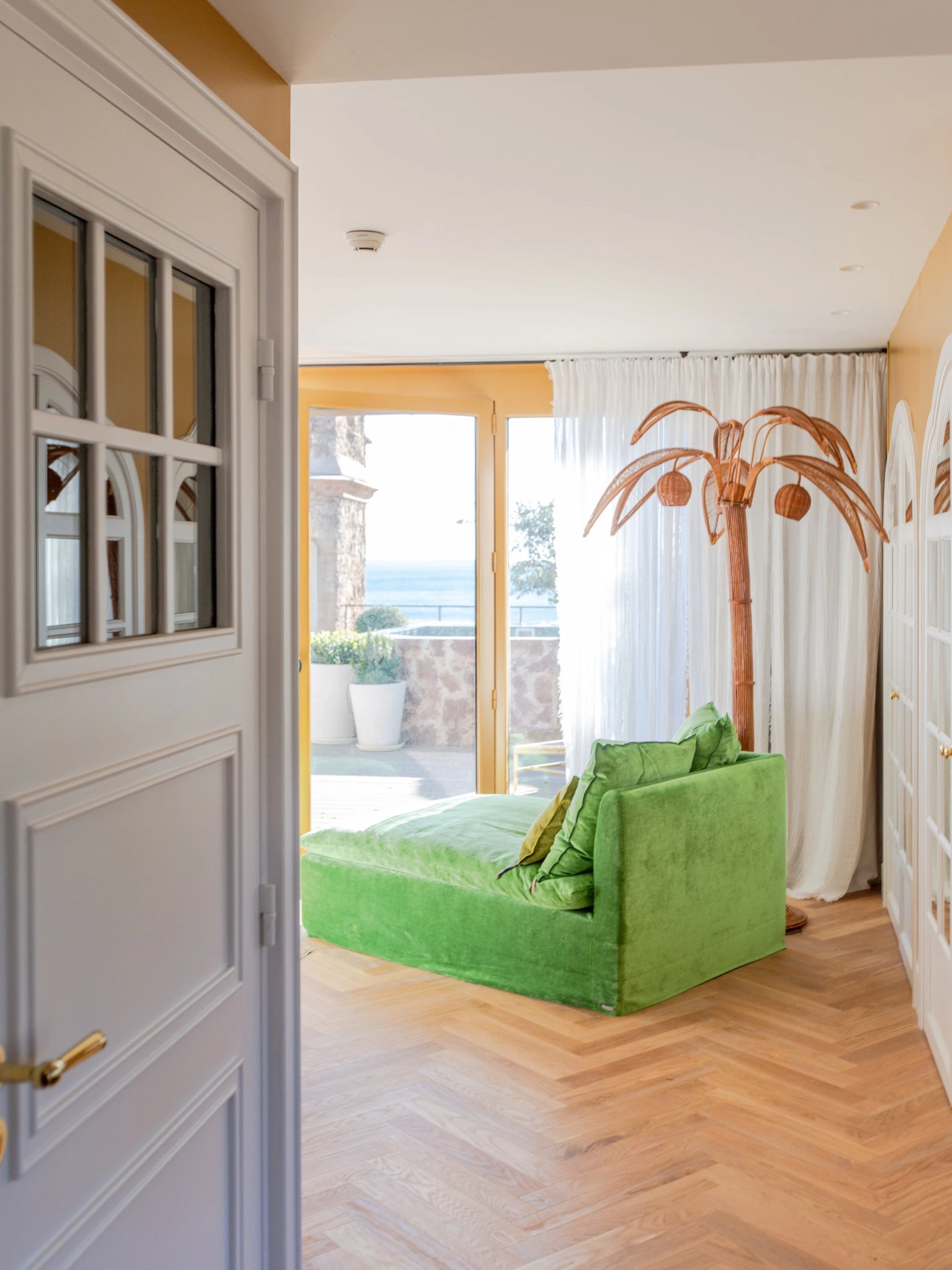 6834566a-4540-4978-906a-127d0aaae494