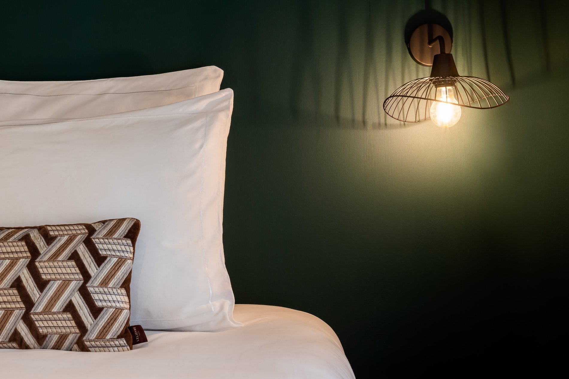 683671ed-cff0-4696-9b3b-30c7bea4f35e