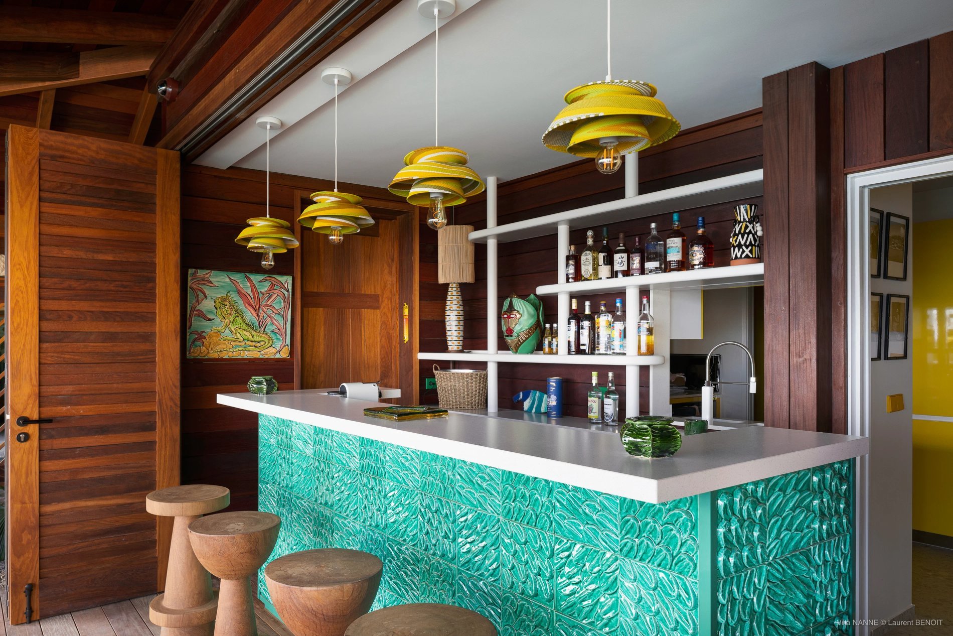 689b5ec2-4728-4297-9933-f0ceee738e2b