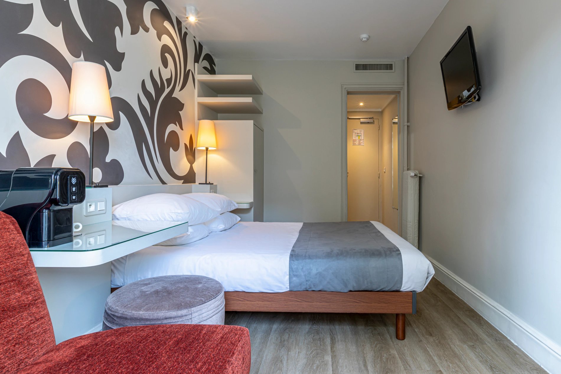 Gardette Park Hotel | Classic suite with garden view
