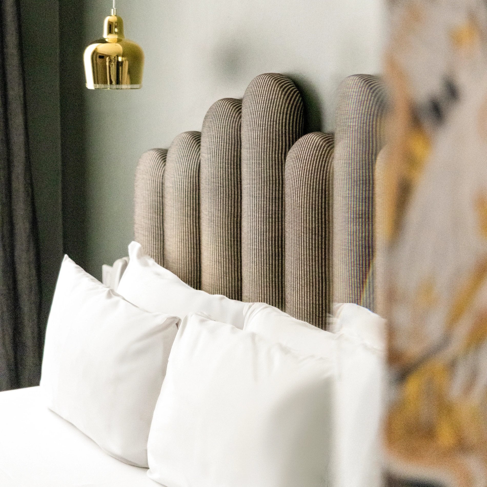 690f13d8-a502-43df-8780-a085ef563a66