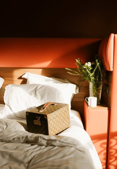 692270ff-2d47-4905-8a9a-715dd0a57570